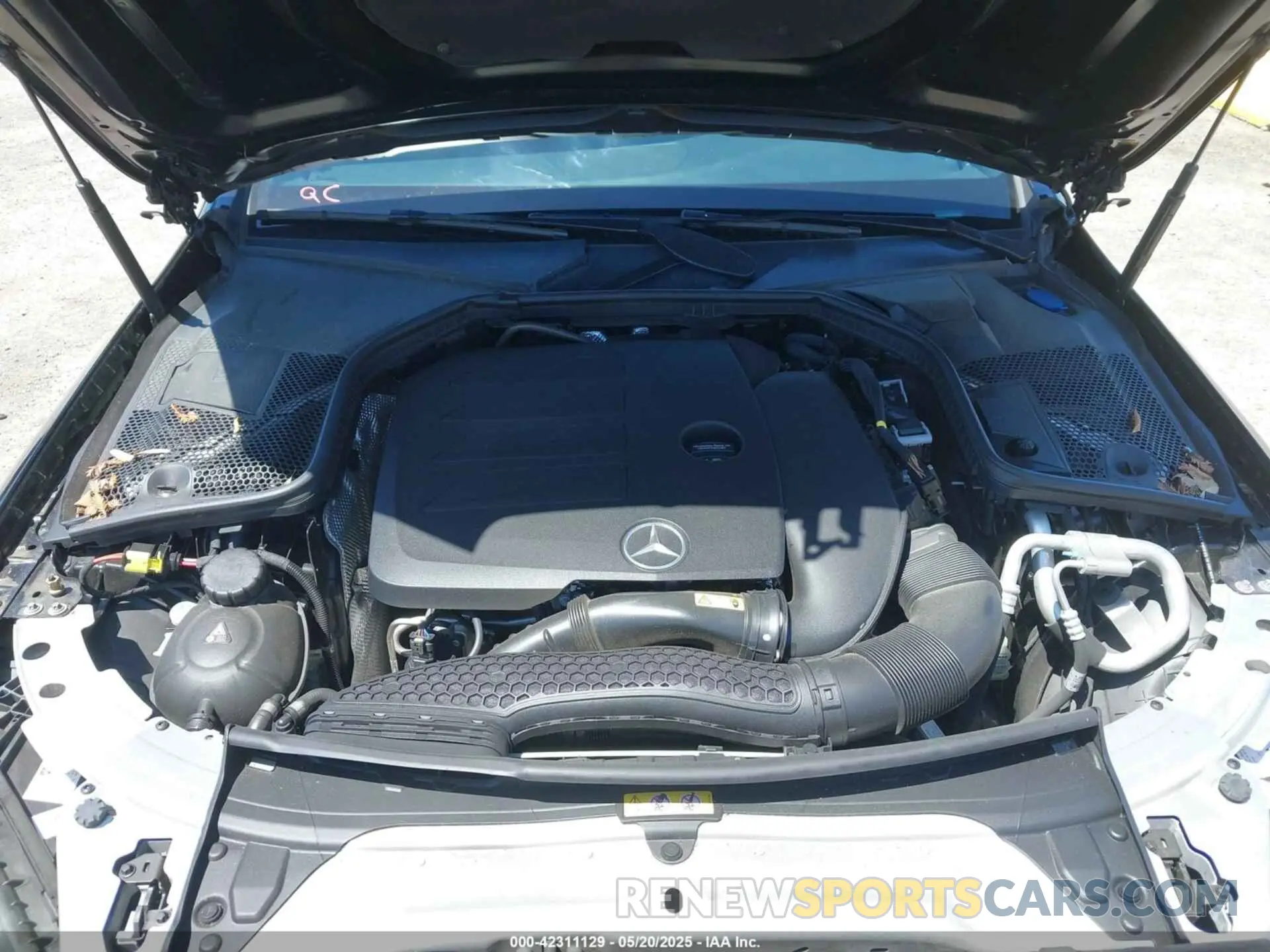 10 fotografías del automóvil dañado WDDWF8DB7LR561868 MERCEDES-BENZ C 300 2020