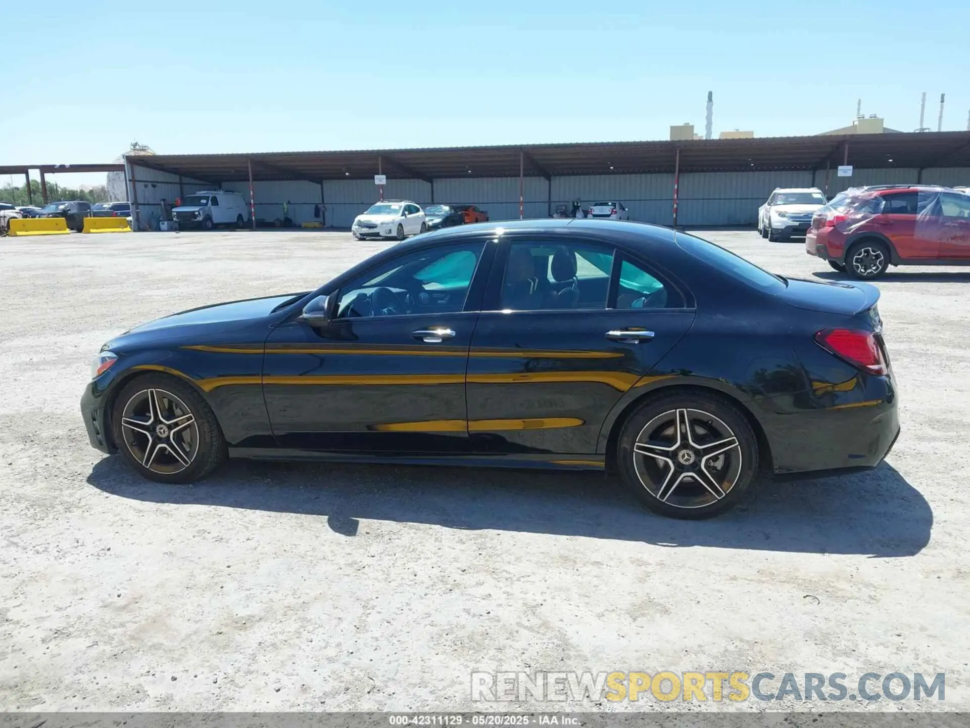 14 fotografías del automóvil dañado WDDWF8DB7LR561868 MERCEDES-BENZ C 300 2020