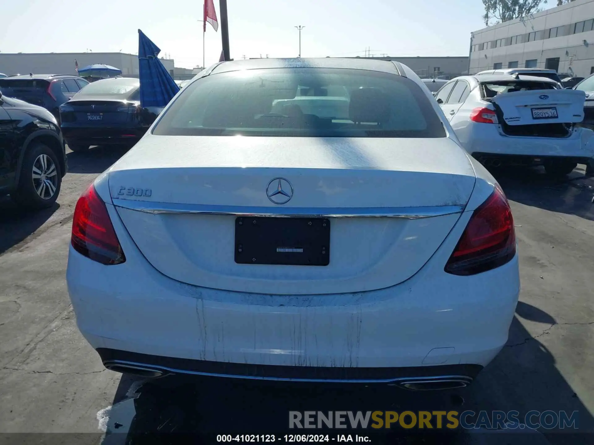 16 fotografías del automóvil dañado WDDWF8DBXLR533188 MERCEDES-BENZ C 300 2020