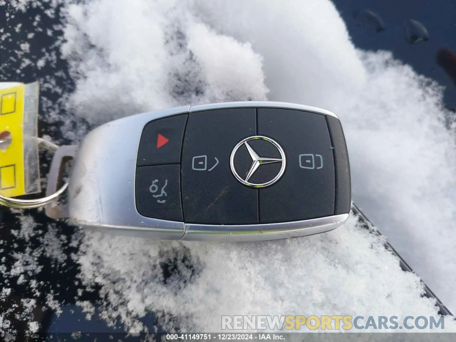 11 fotografías del automóvil dañado WDDWF8EB2LR559525 MERCEDES-BENZ C 300 2020