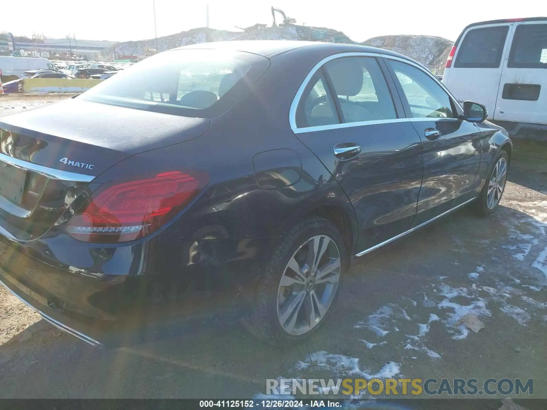 4 fotografías del automóvil dañado WDDWF8EB3LR545536 MERCEDES-BENZ C 300 2020