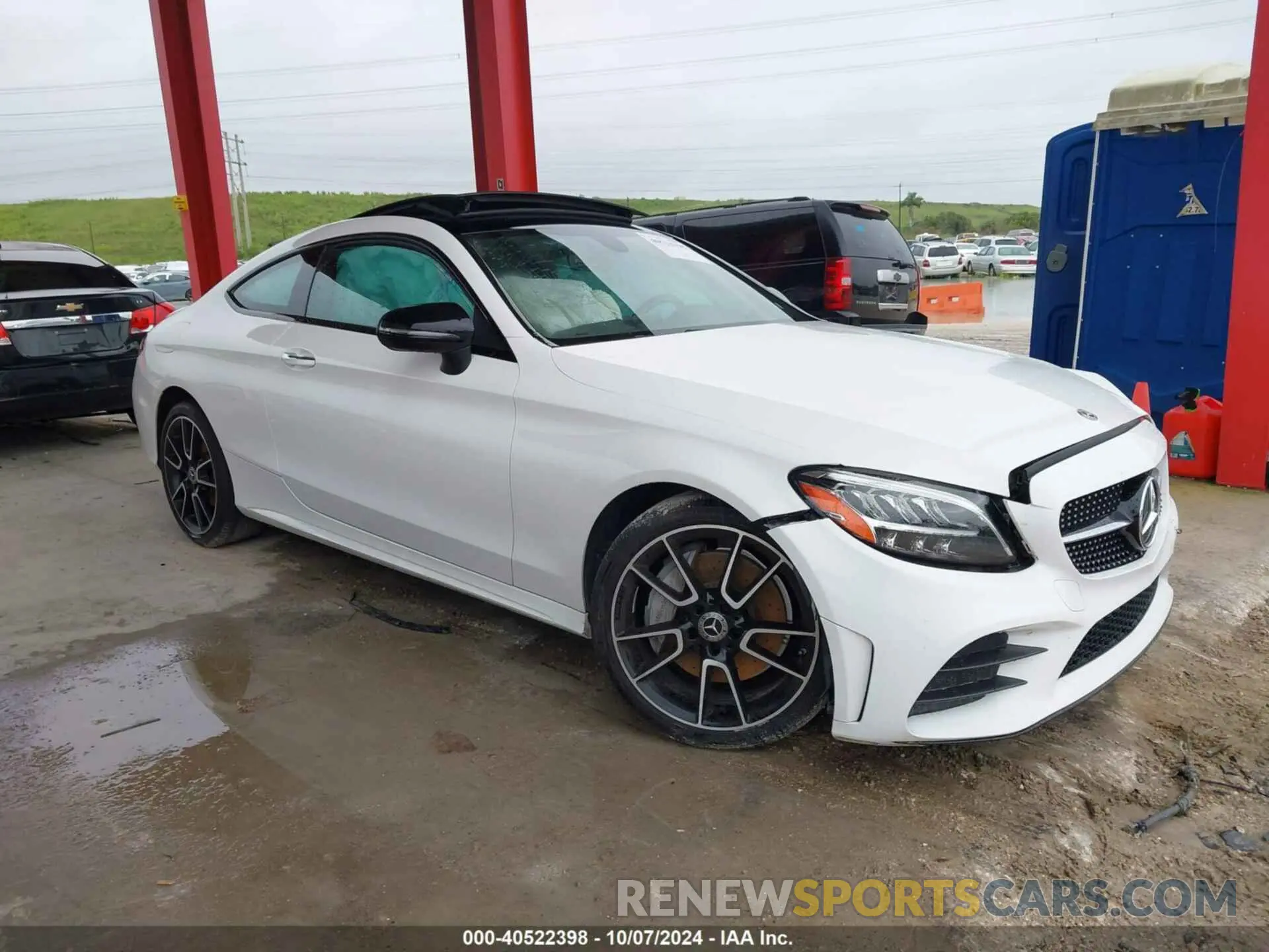 1 fotografías del automóvil dañado WDDWJ8DB0LF948133 MERCEDES-BENZ C 300 2020