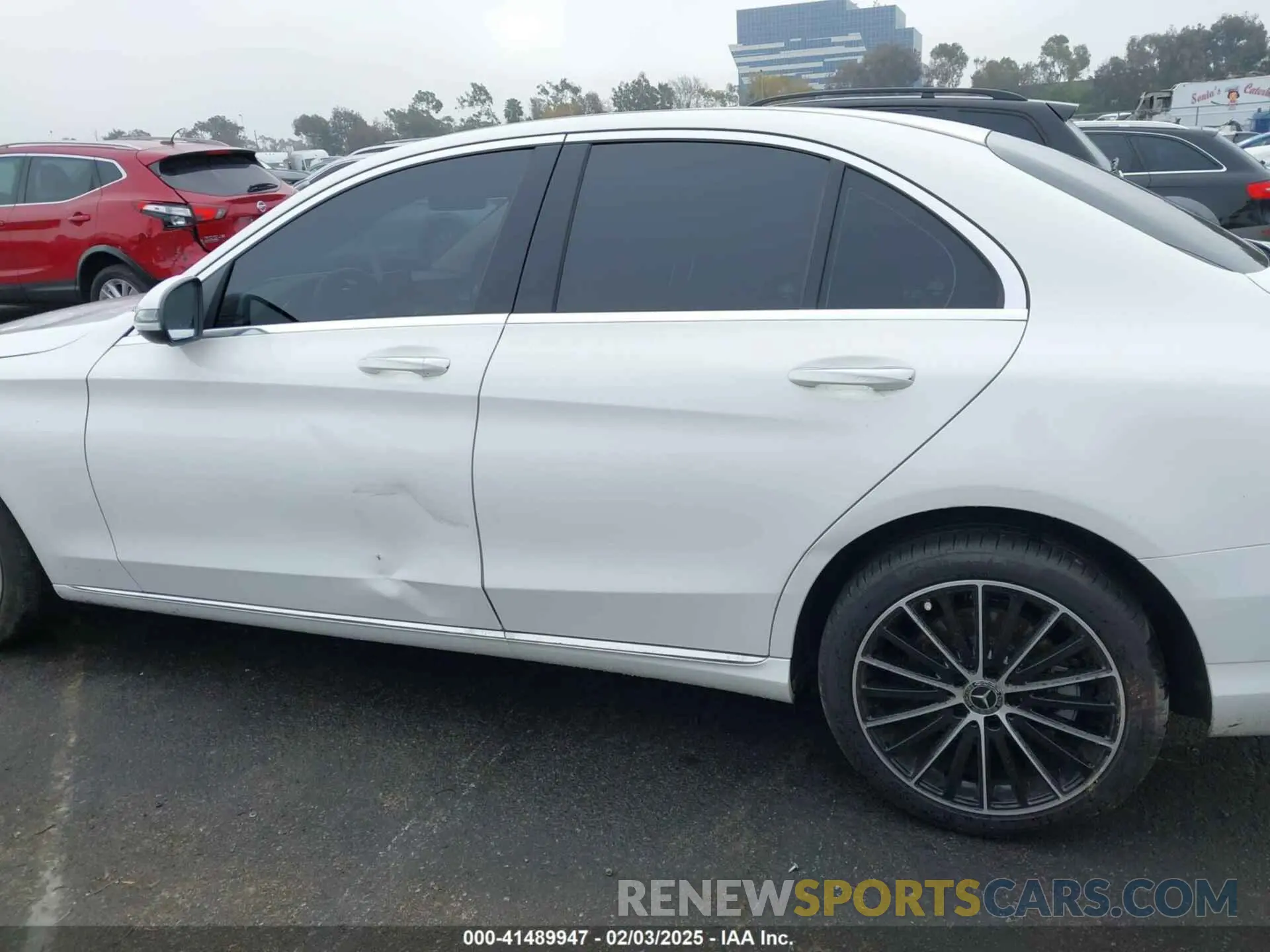 14 fotografías del automóvil dañado W1KWF8DB0MR648738 MERCEDES-BENZ C 300 2021