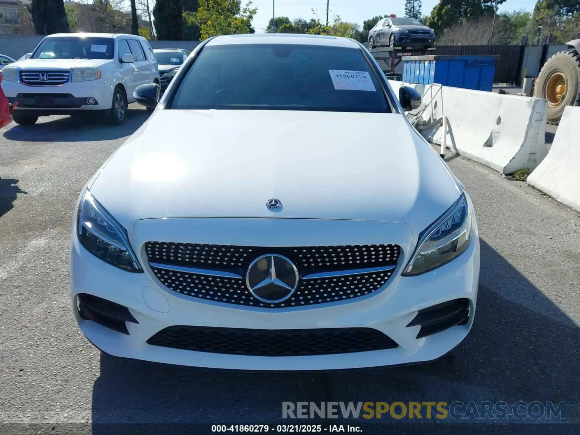 12 fotografías del automóvil dañado W1KWF8DB1MR607826 MERCEDES-BENZ C 300 2021