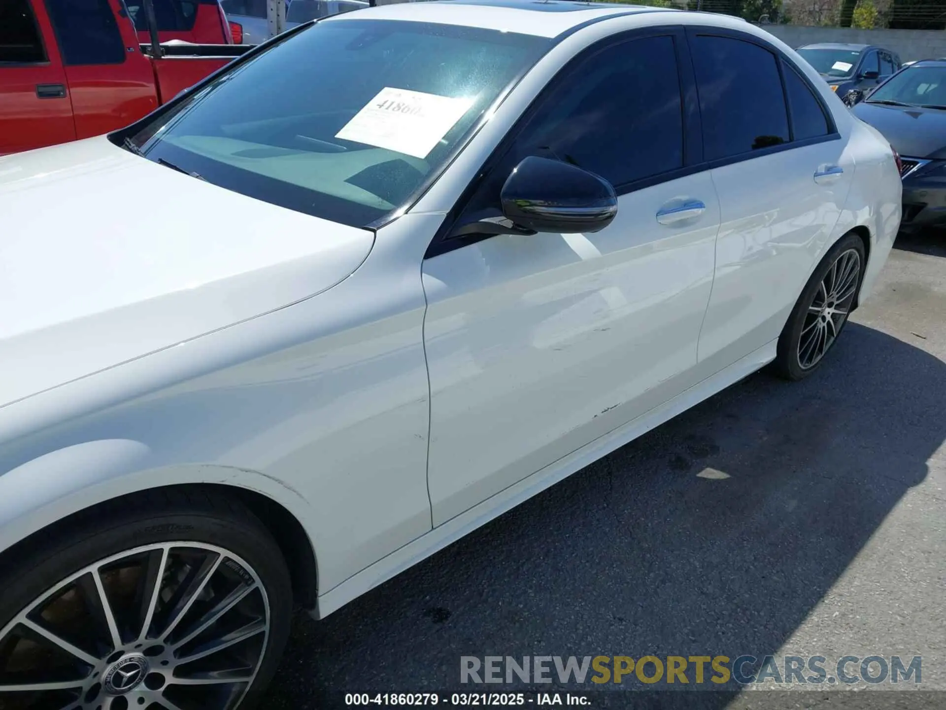 6 fotografías del automóvil dañado W1KWF8DB1MR607826 MERCEDES-BENZ C 300 2021