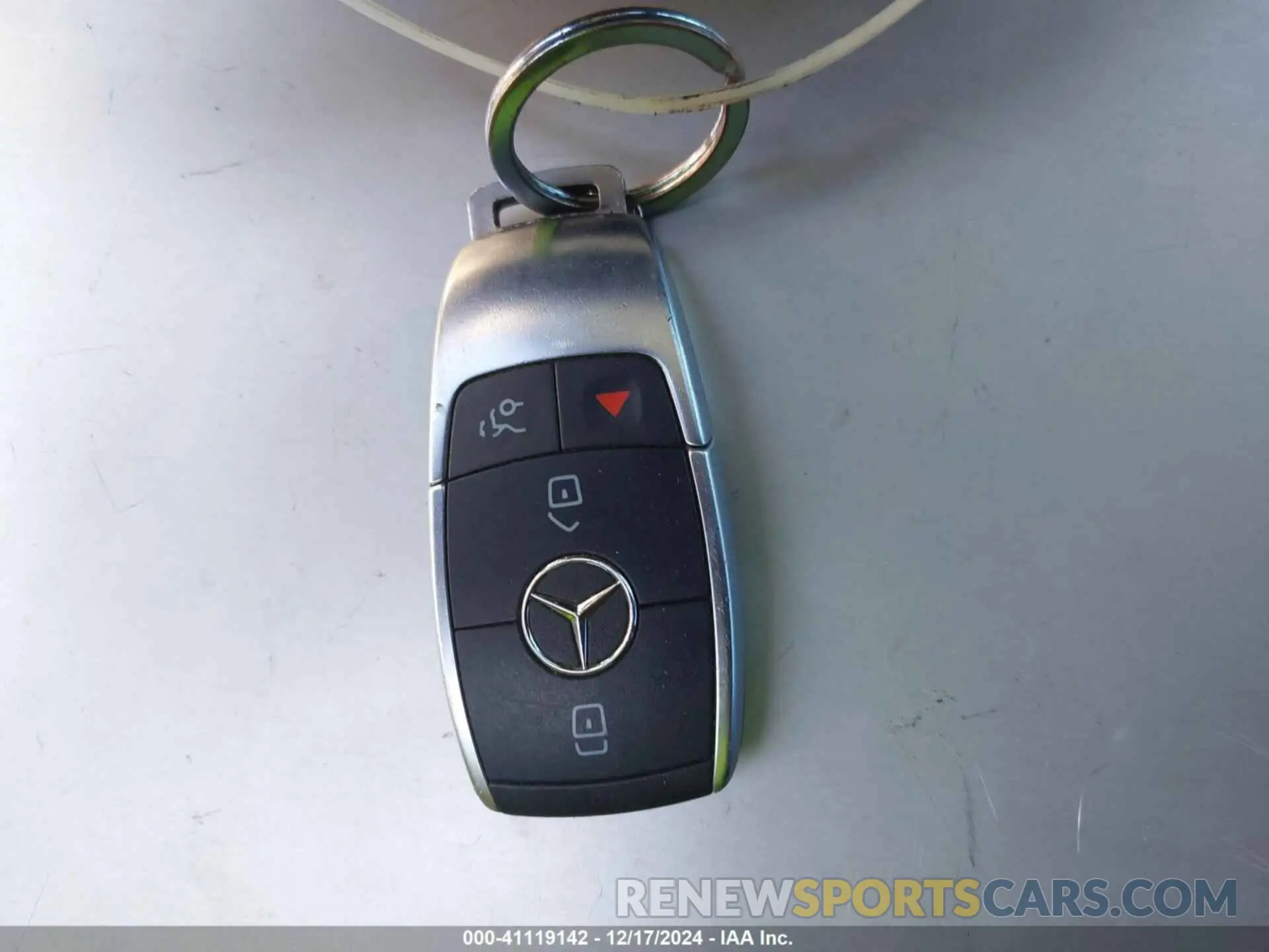 11 fotografías del automóvil dañado W1KWF8DB1MR609950 MERCEDES-BENZ C 300 2021