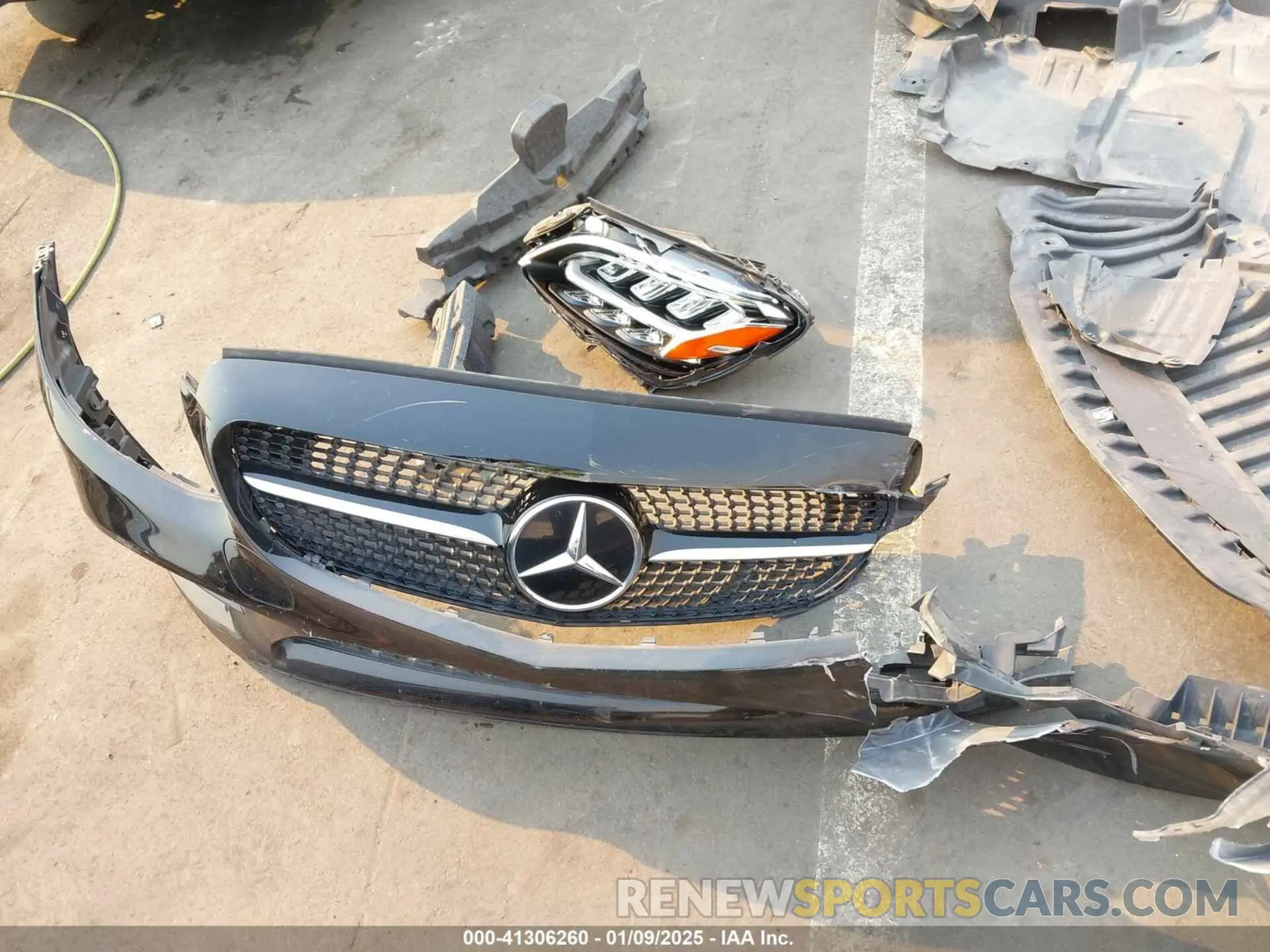 12 fotografías del automóvil dañado W1KWF8DB1MR634640 MERCEDES-BENZ C 300 2021