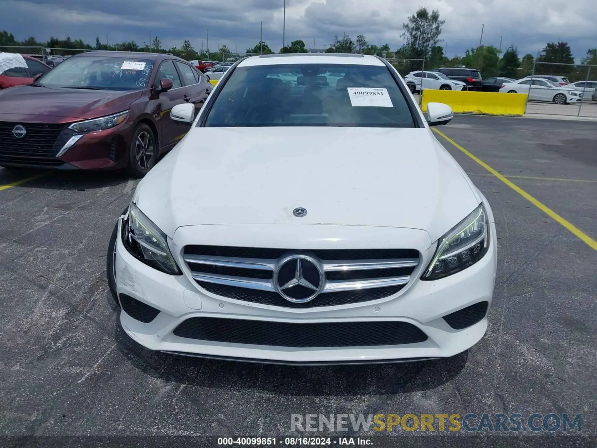12 fotografías del automóvil dañado W1KWF8DB5MR625018 MERCEDES-BENZ C 300 2021