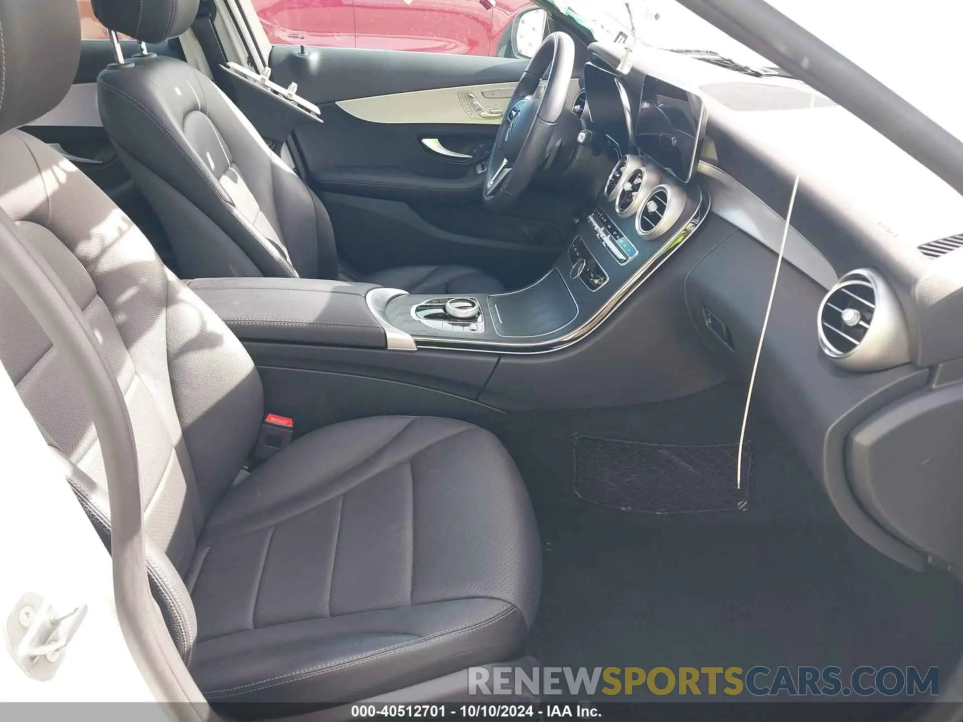5 fotografías del automóvil dañado W1KWF8DB5MR649268 MERCEDES-BENZ C 300 2021