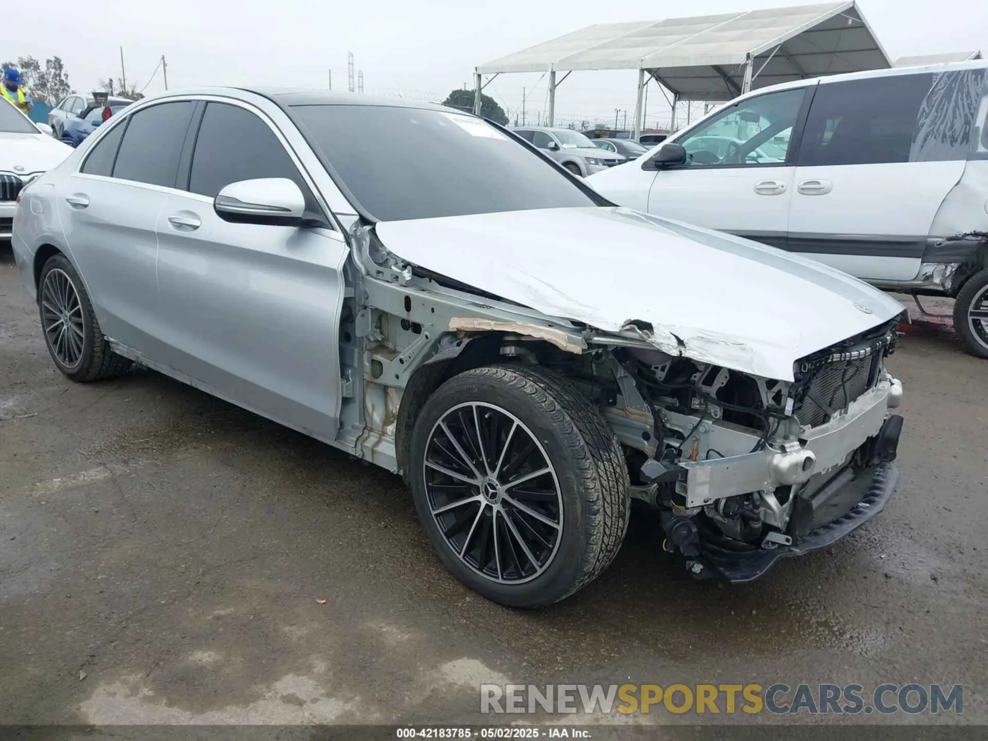 1 fotografías del automóvil dañado W1KWF8DB7MR647862 MERCEDES-BENZ C 300 2021