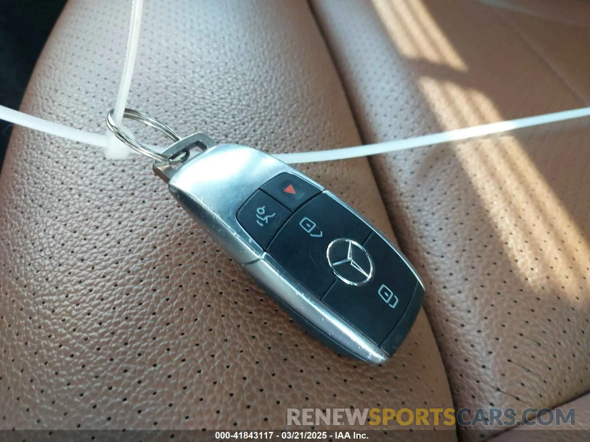 11 fotografías del automóvil dañado W1KWF8DBXMR625290 MERCEDES-BENZ C 300 2021