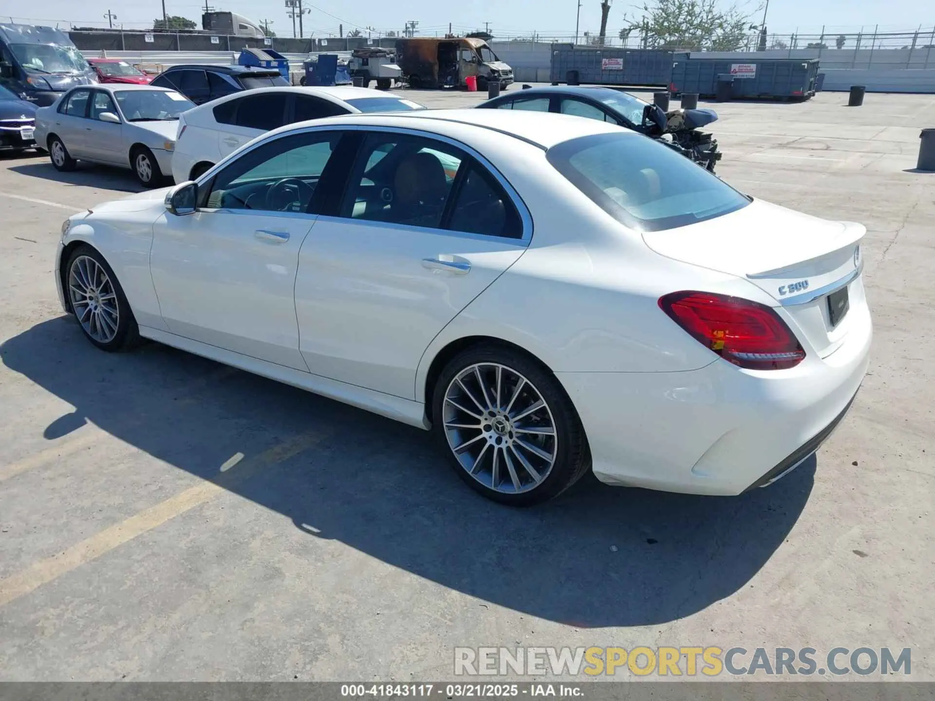 3 fotografías del automóvil dañado W1KWF8DBXMR625290 MERCEDES-BENZ C 300 2021