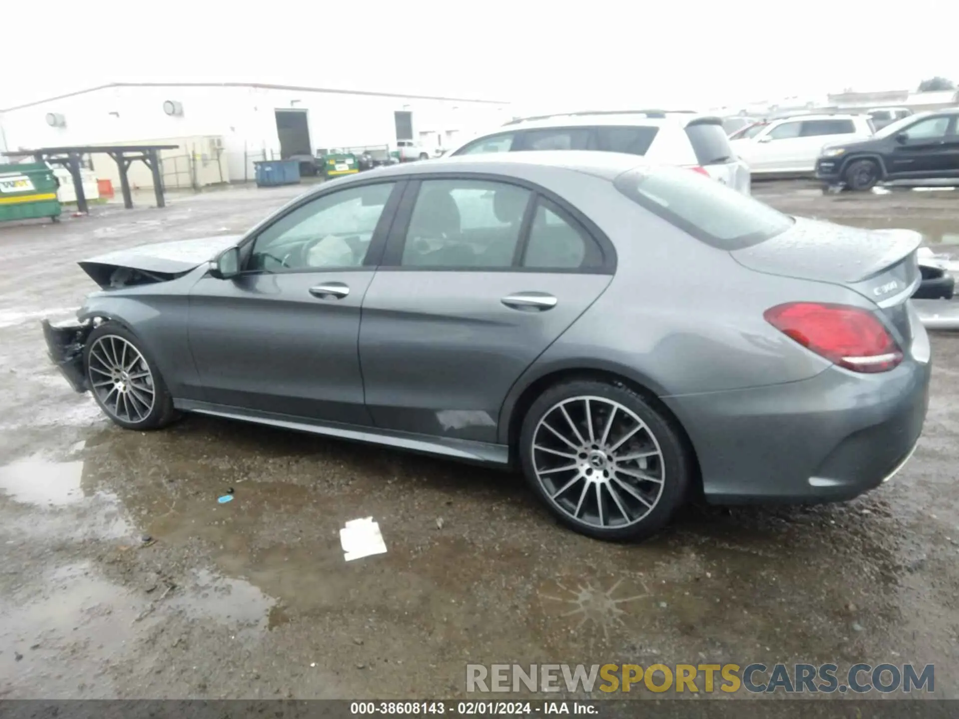 13 fotografías del automóvil dañado W1KWF8DBXMR642946 MERCEDES-BENZ C 300 2021