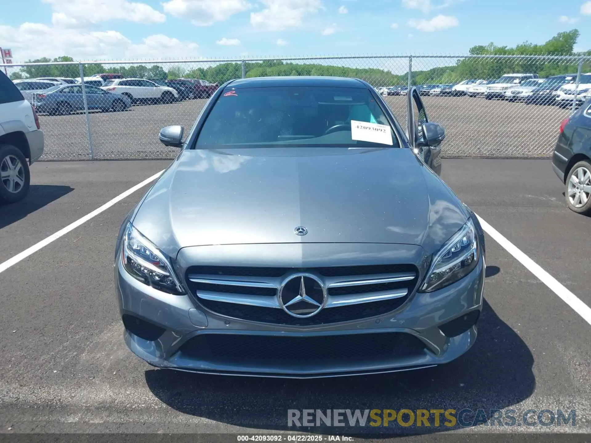 12 fotografías del automóvil dañado W1KWF8DBXMR645829 MERCEDES-BENZ C 300 2021