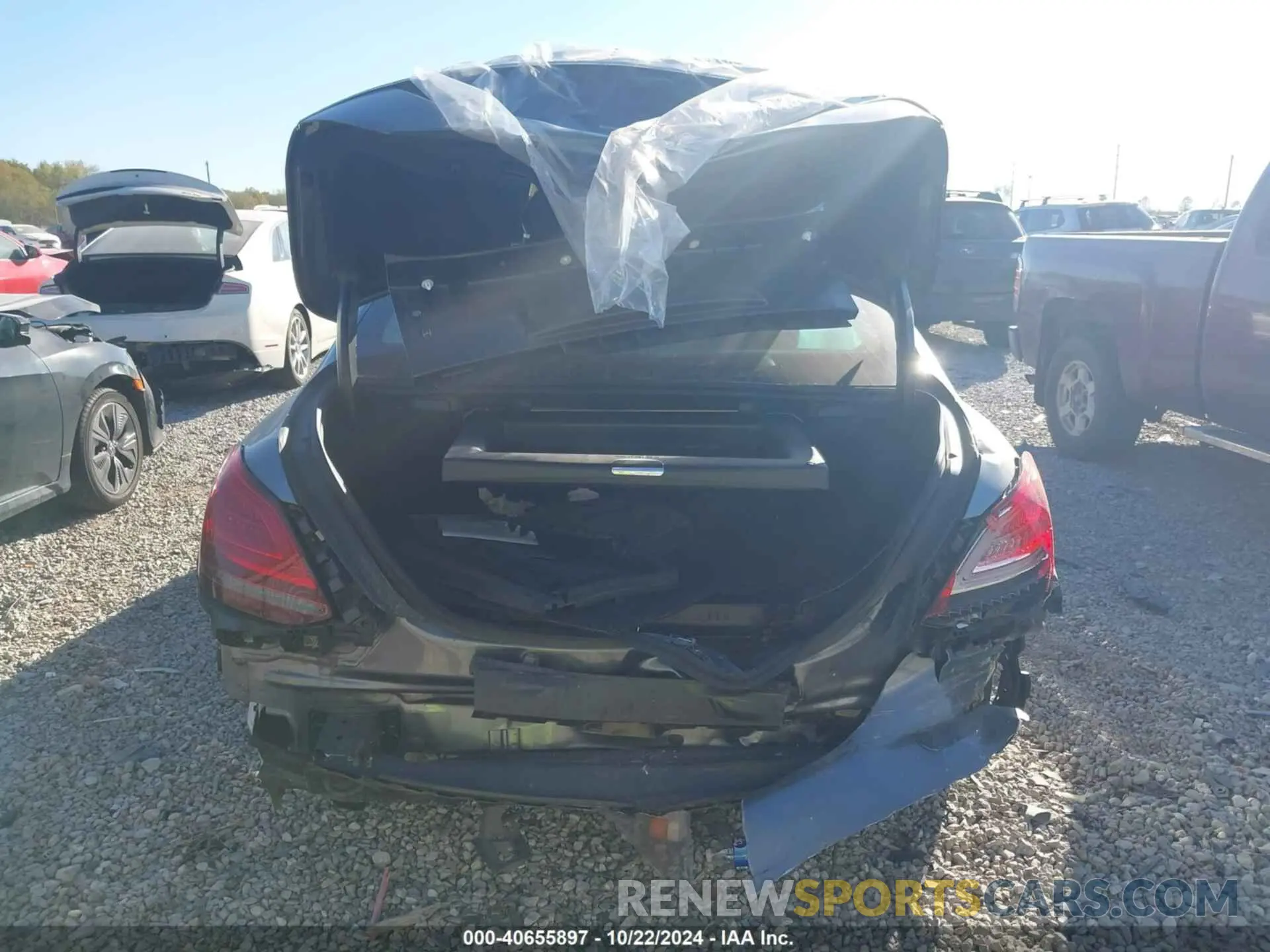 16 fotografías del automóvil dañado W1KWF8EB0MR610621 MERCEDES-BENZ C 300 2021