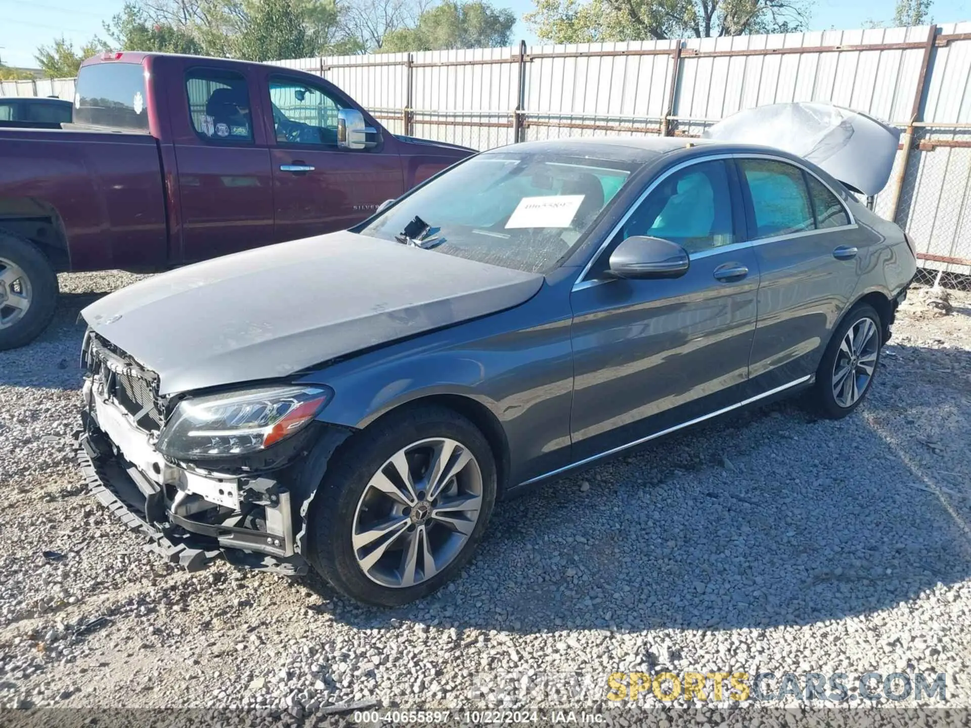2 fotografías del automóvil dañado W1KWF8EB0MR610621 MERCEDES-BENZ C 300 2021