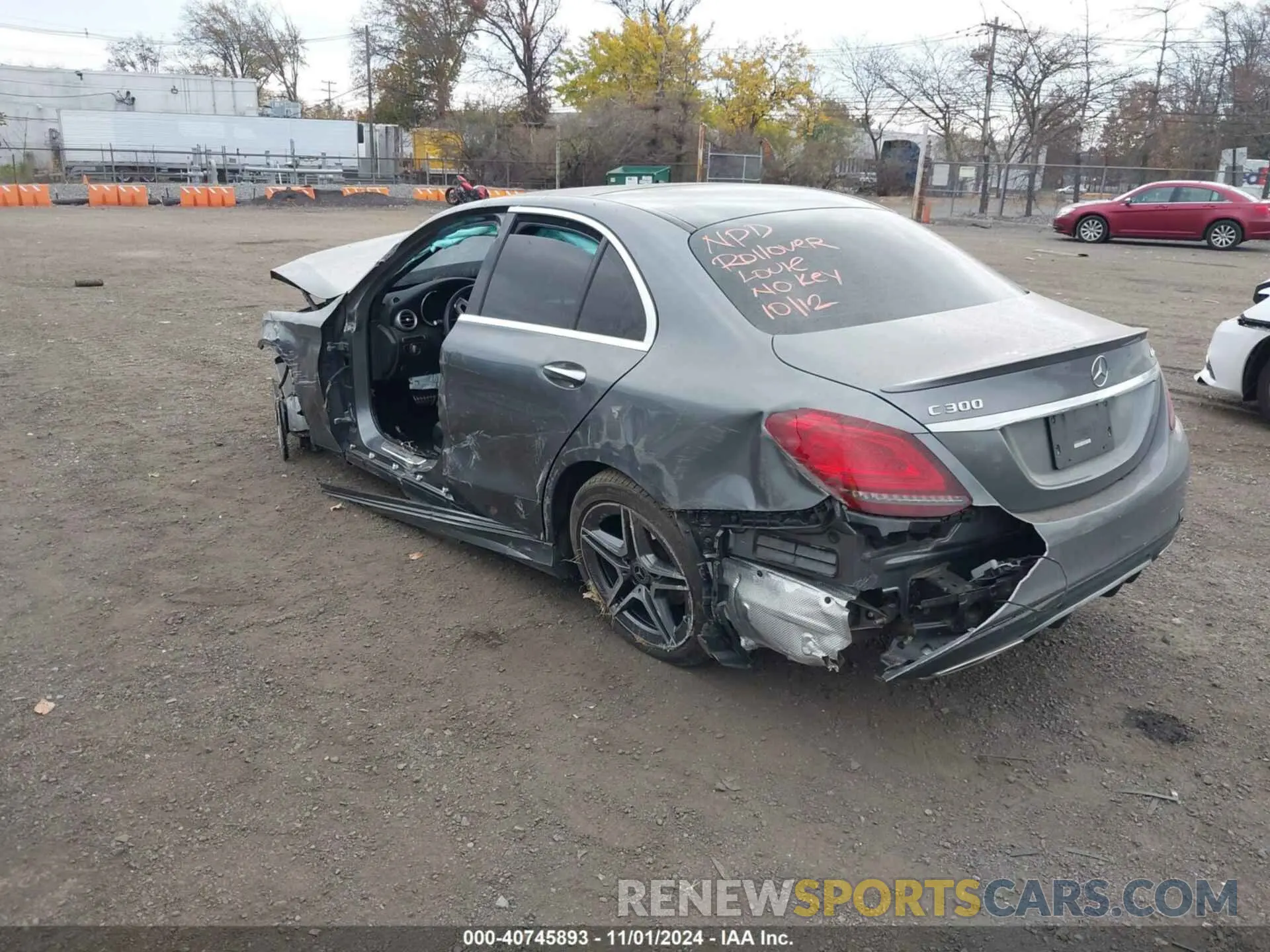 3 fotografías del automóvil dañado W1KWF8EB0MR630092 MERCEDES-BENZ C 300 2021