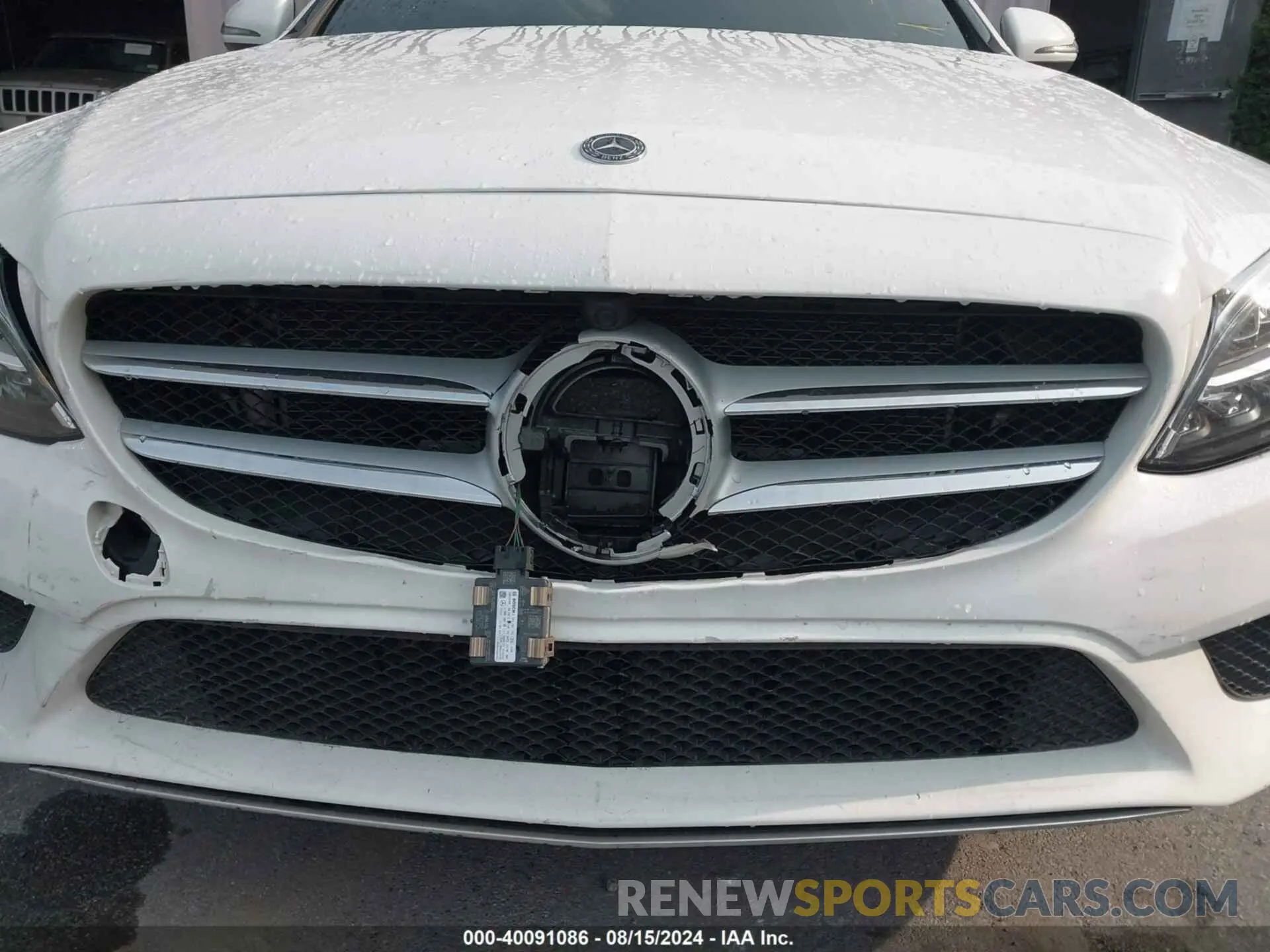 18 fotografías del automóvil dañado W1KWF8EB2MR637075 MERCEDES-BENZ C 300 2021
