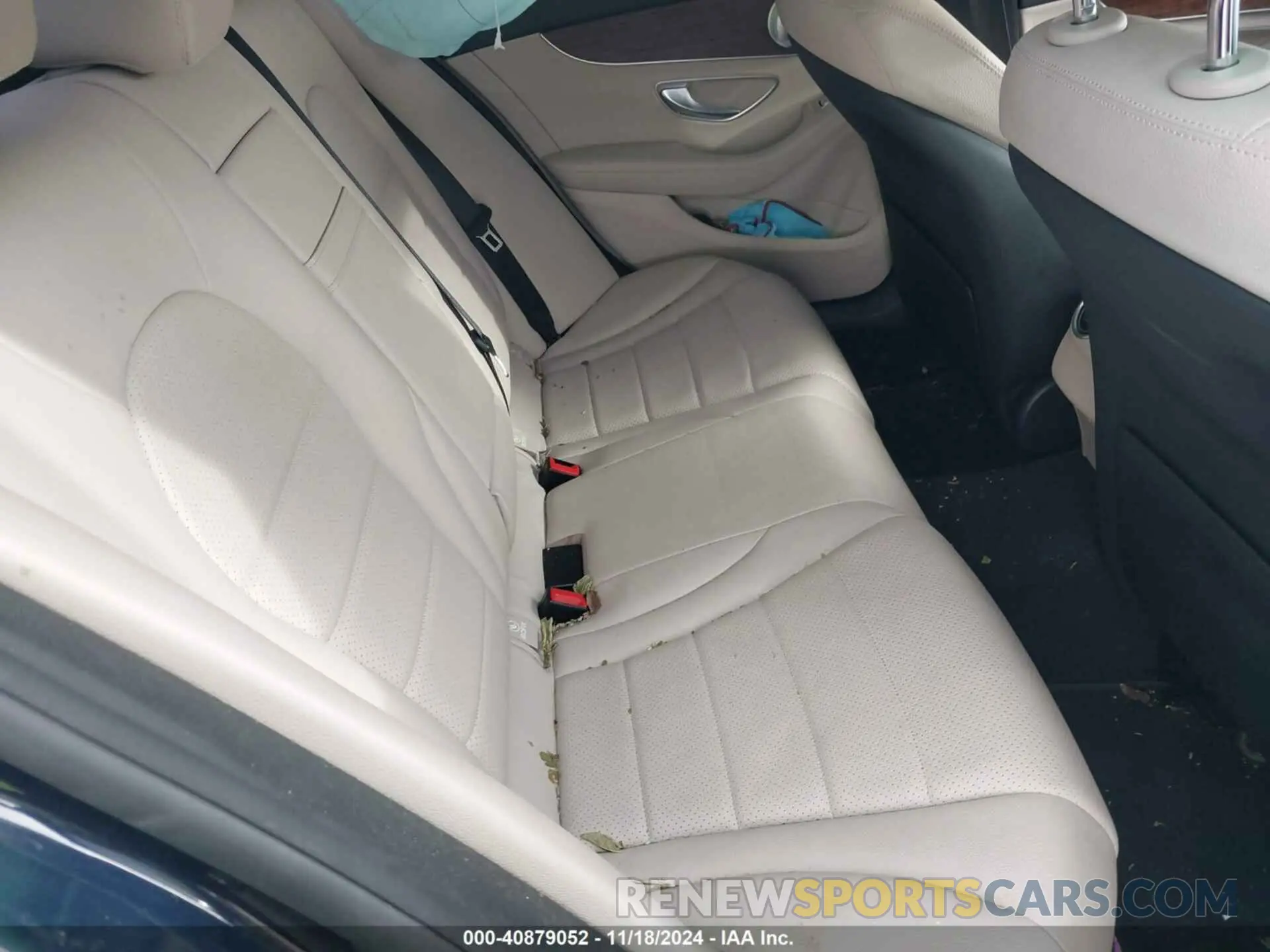 8 fotografías del automóvil dañado W1KWF8EB8MR649134 MERCEDES-BENZ C 300 2021