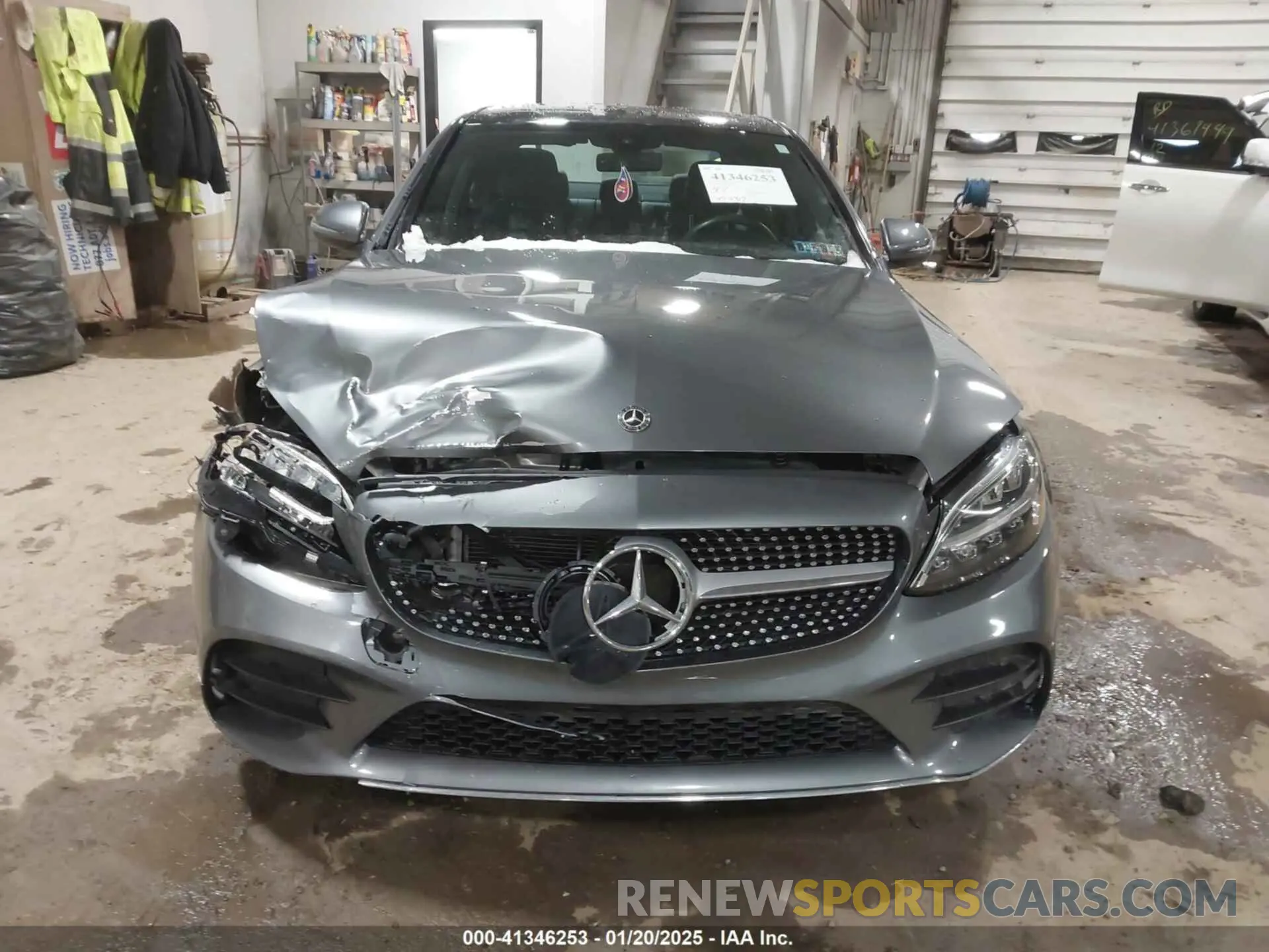 12 fotografías del automóvil dañado W1KWF8EBXMR637714 MERCEDES-BENZ C 300 2021