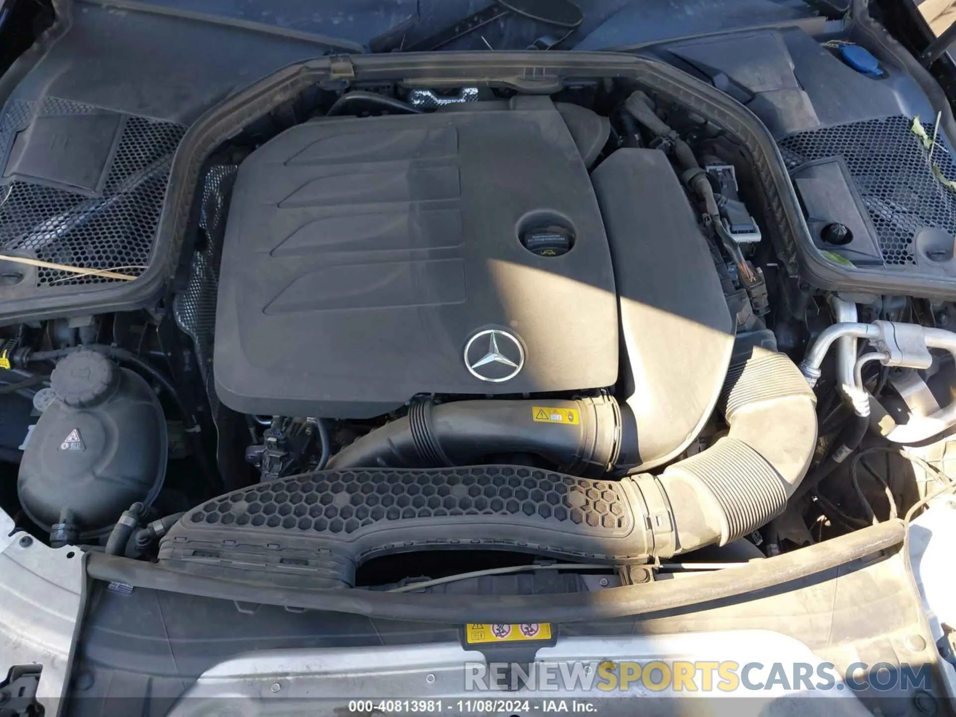 10 fotografías del automóvil dañado W1KWJ8DBXMG092058 MERCEDES-BENZ C 300 2021