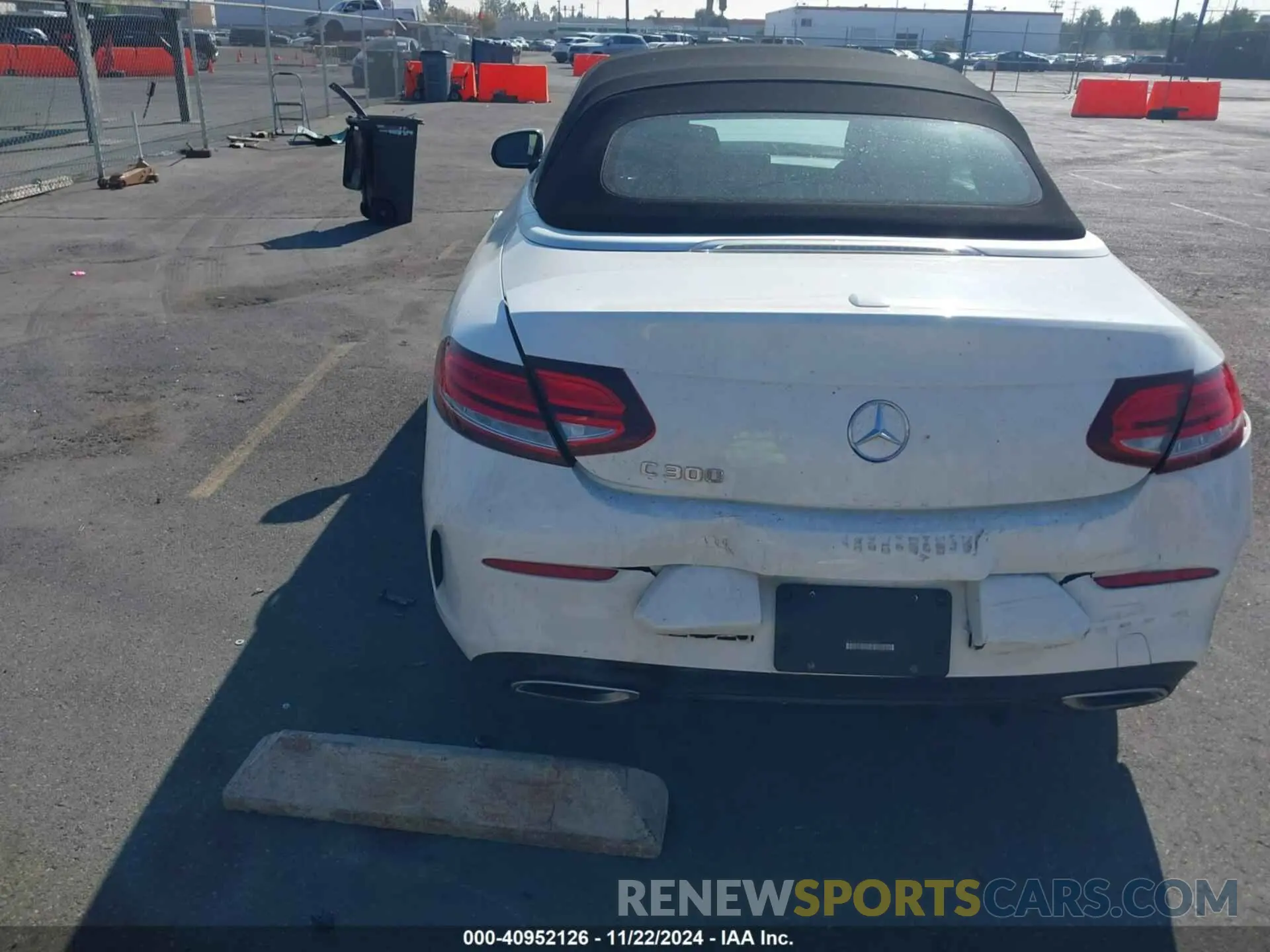 16 fotografías del automóvil dañado W1KWK8DB4MG089282 MERCEDES-BENZ C 300 2021
