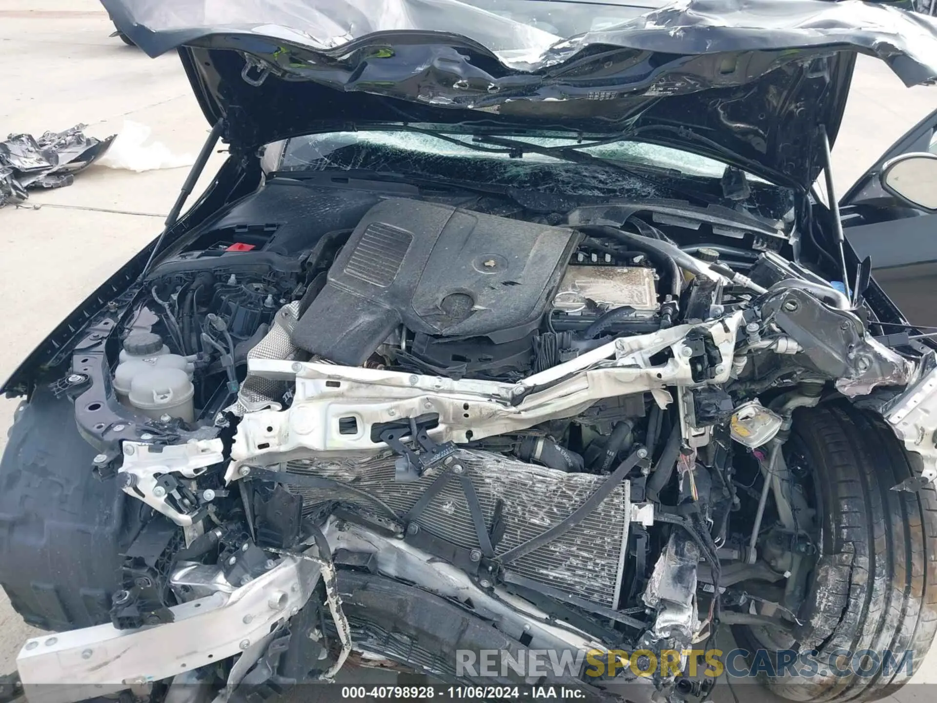 10 fotografías del automóvil dañado W1KAF4GB4NR019466 MERCEDES-BENZ C 300 2022