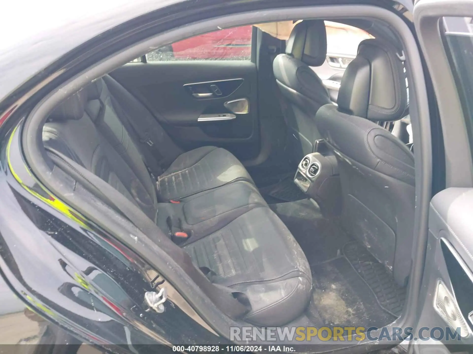 8 fotografías del automóvil dañado W1KAF4GB4NR019466 MERCEDES-BENZ C 300 2022