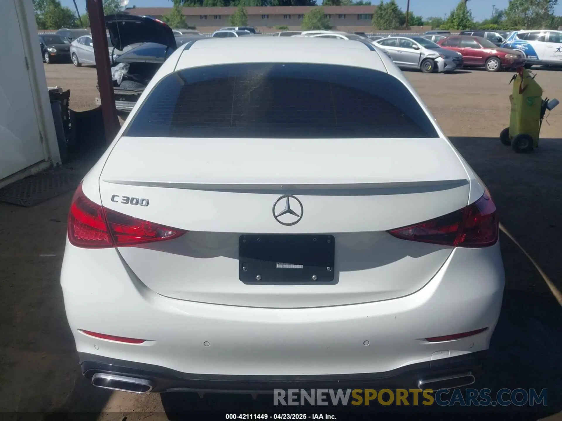 16 fotografías del automóvil dañado W1KAF4GB4NR056209 MERCEDES-BENZ C 300 2022