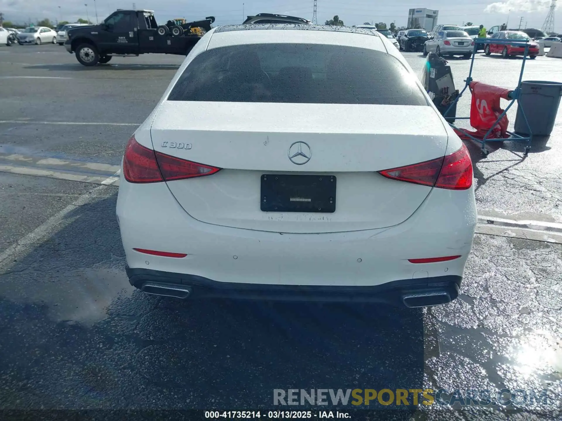 16 fotografías del automóvil dañado W1KAF4GB6NR018013 MERCEDES-BENZ C 300 2022