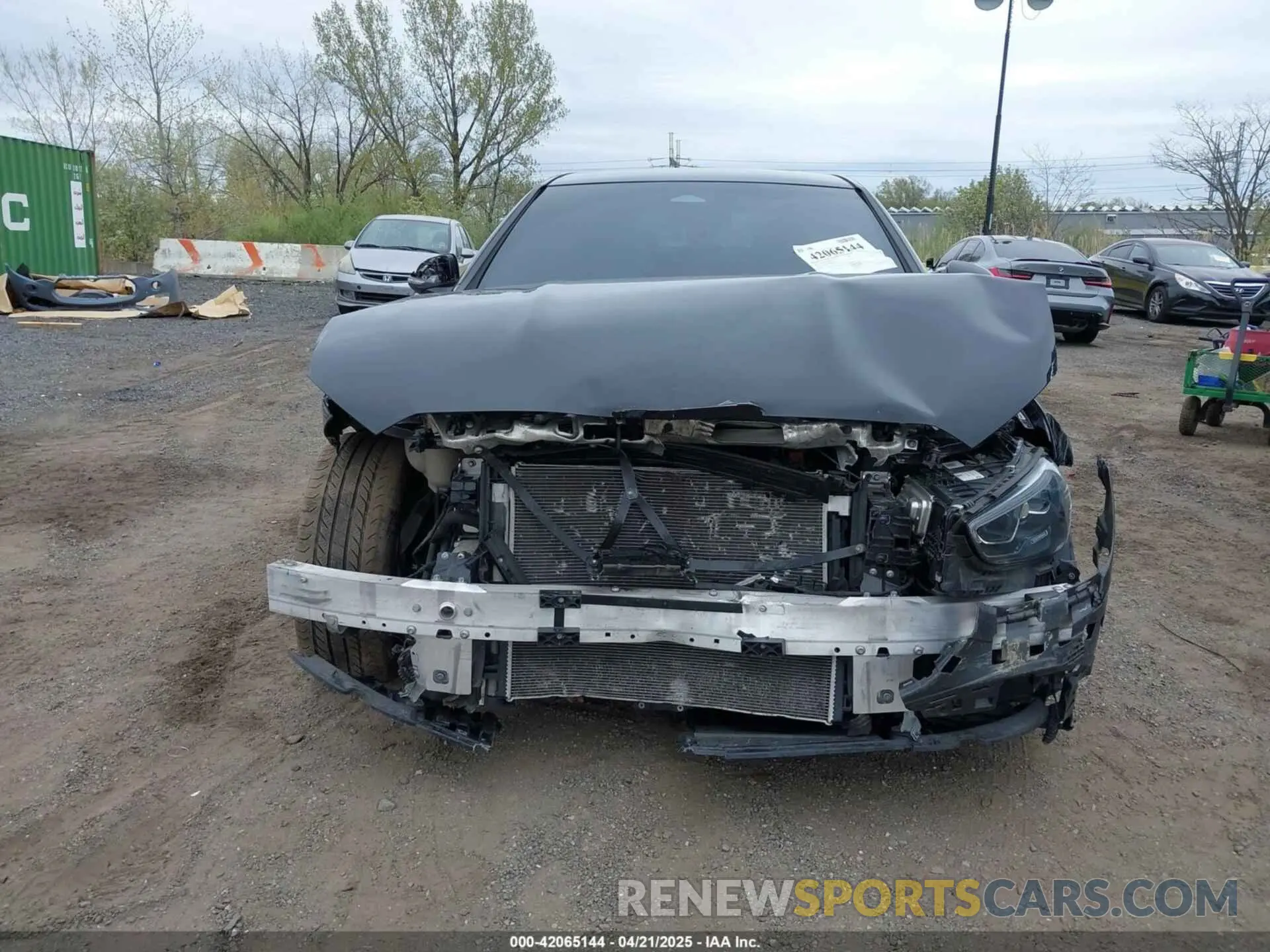 12 fotografías del automóvil dañado W1KAF4HB1NR063875 MERCEDES-BENZ C 300 2022