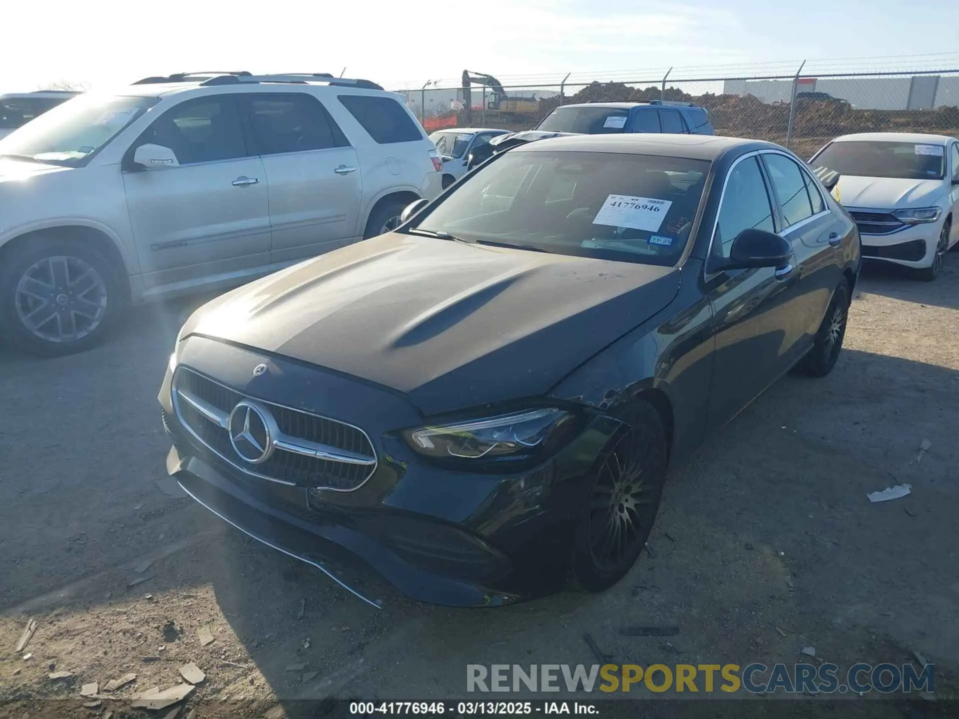 2 fotografías del automóvil dañado W1KAF4HB4NR058640 MERCEDES-BENZ C 300 2022