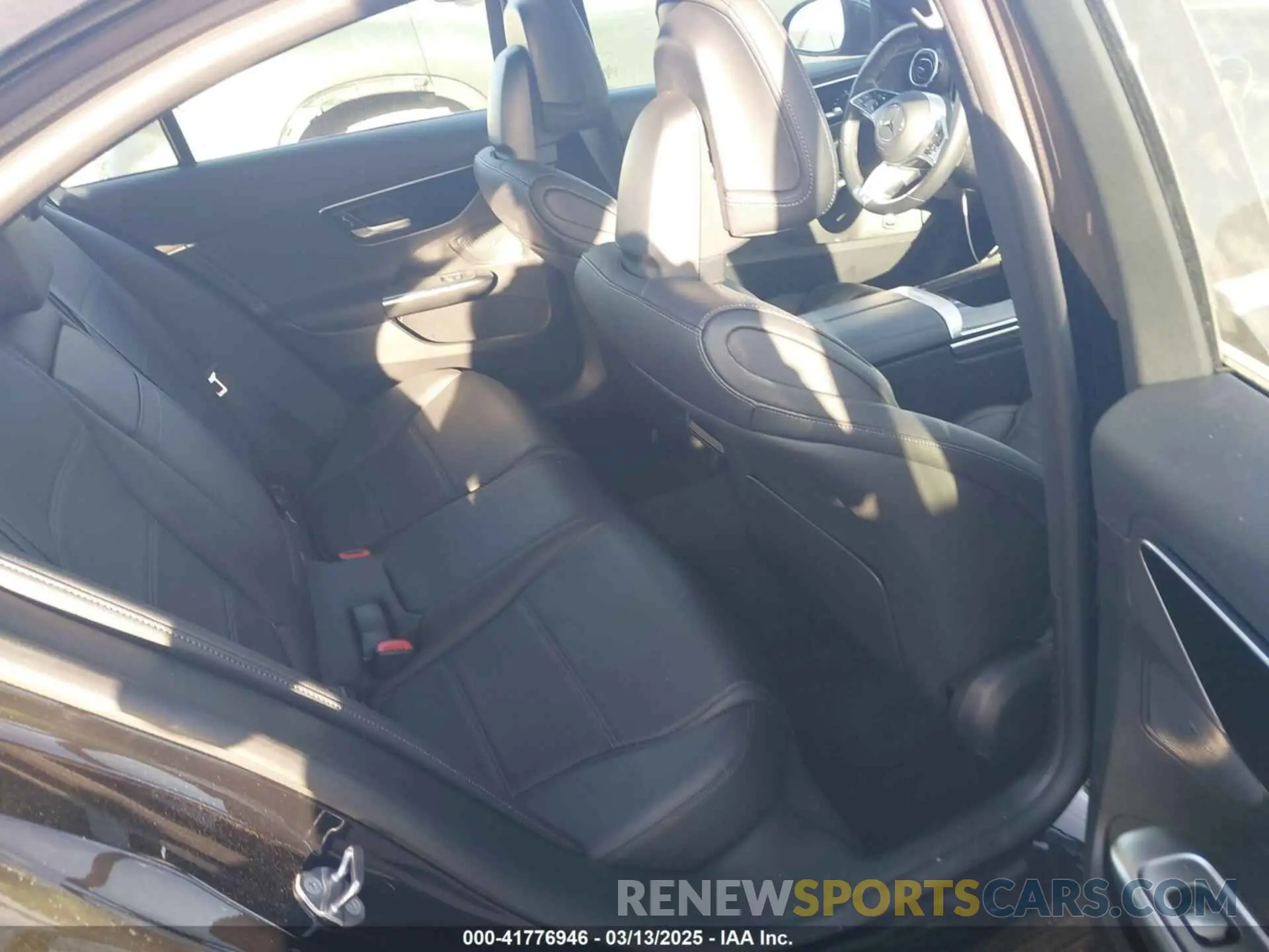 8 fotografías del automóvil dañado W1KAF4HB4NR058640 MERCEDES-BENZ C 300 2022