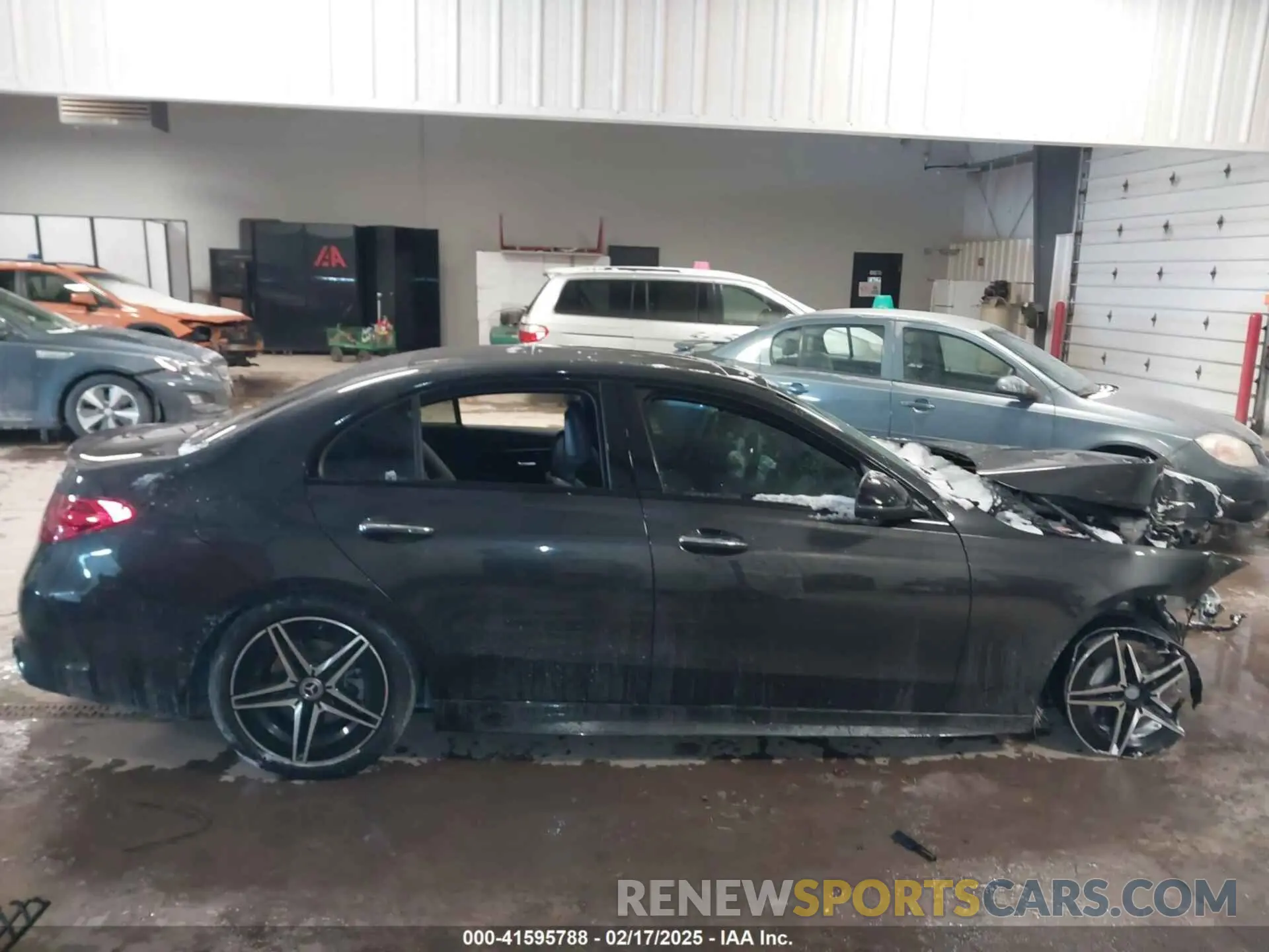 14 fotografías del automóvil dañado W1KAF4HB5NR013111 MERCEDES-BENZ C 300 2022