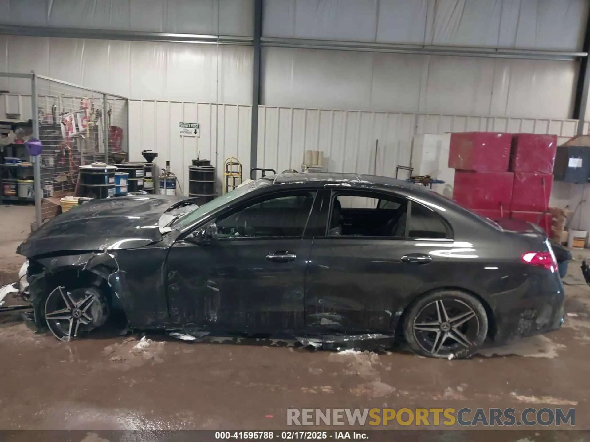 15 fotografías del automóvil dañado W1KAF4HB5NR013111 MERCEDES-BENZ C 300 2022