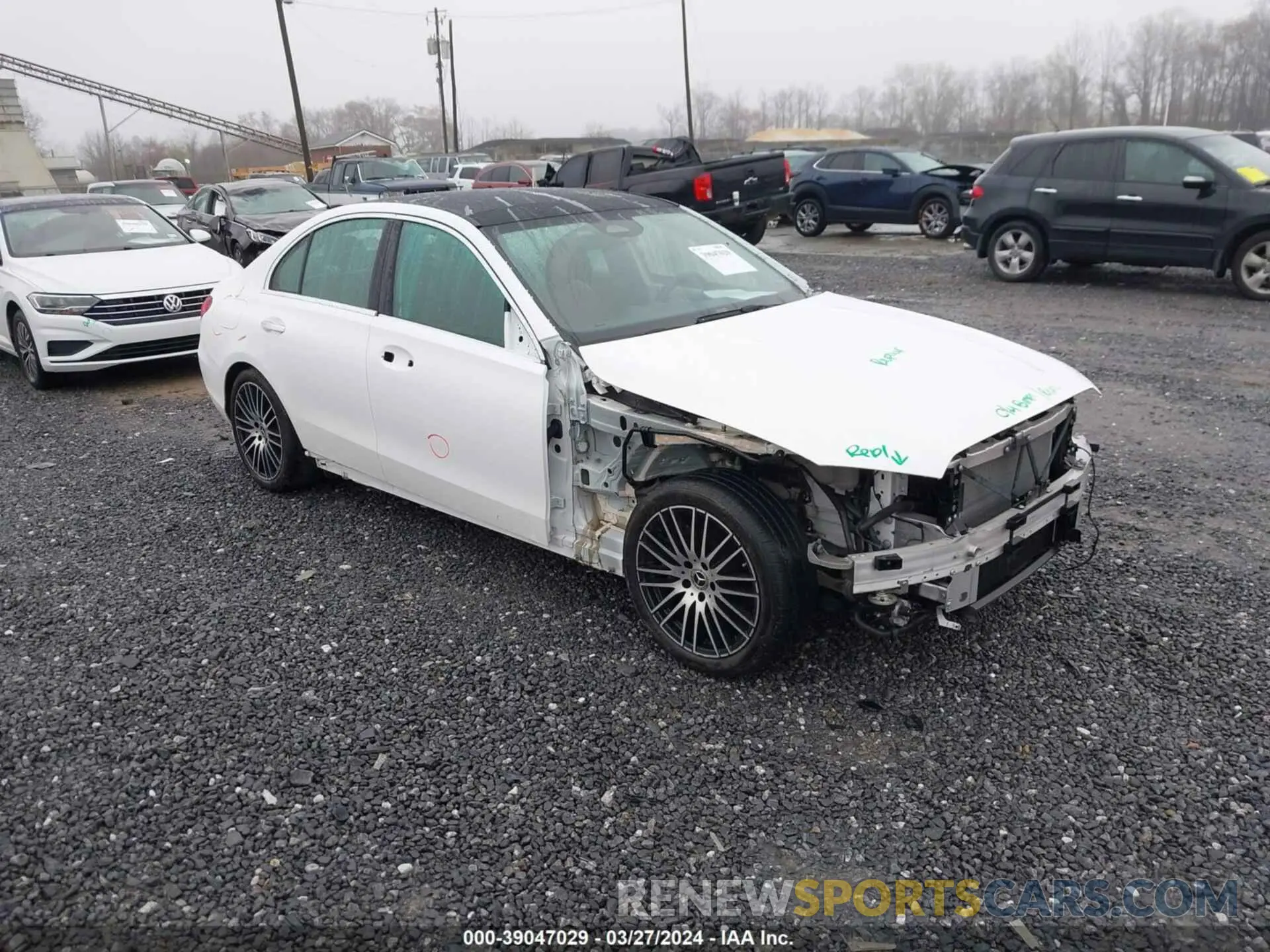 1 fotografías del automóvil dañado W1KAF4HB5NR038820 MERCEDES-BENZ C 300 2022