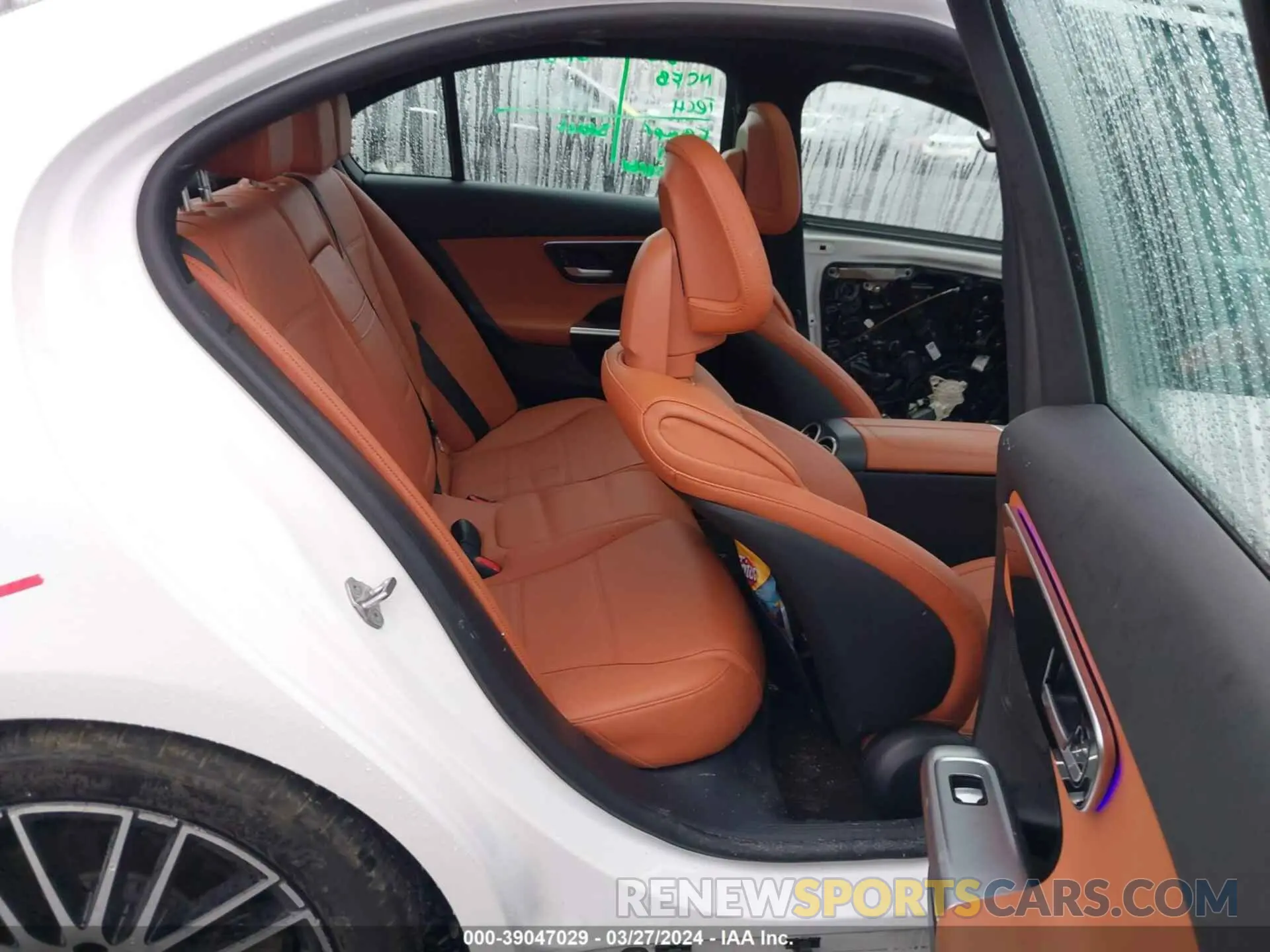 8 fotografías del automóvil dañado W1KAF4HB5NR038820 MERCEDES-BENZ C 300 2022