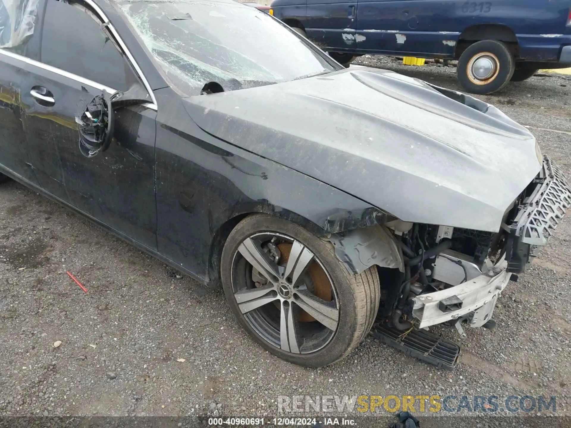 18 fotografías del automóvil dañado W1KAF4HB7NR035661 MERCEDES-BENZ C 300 2022