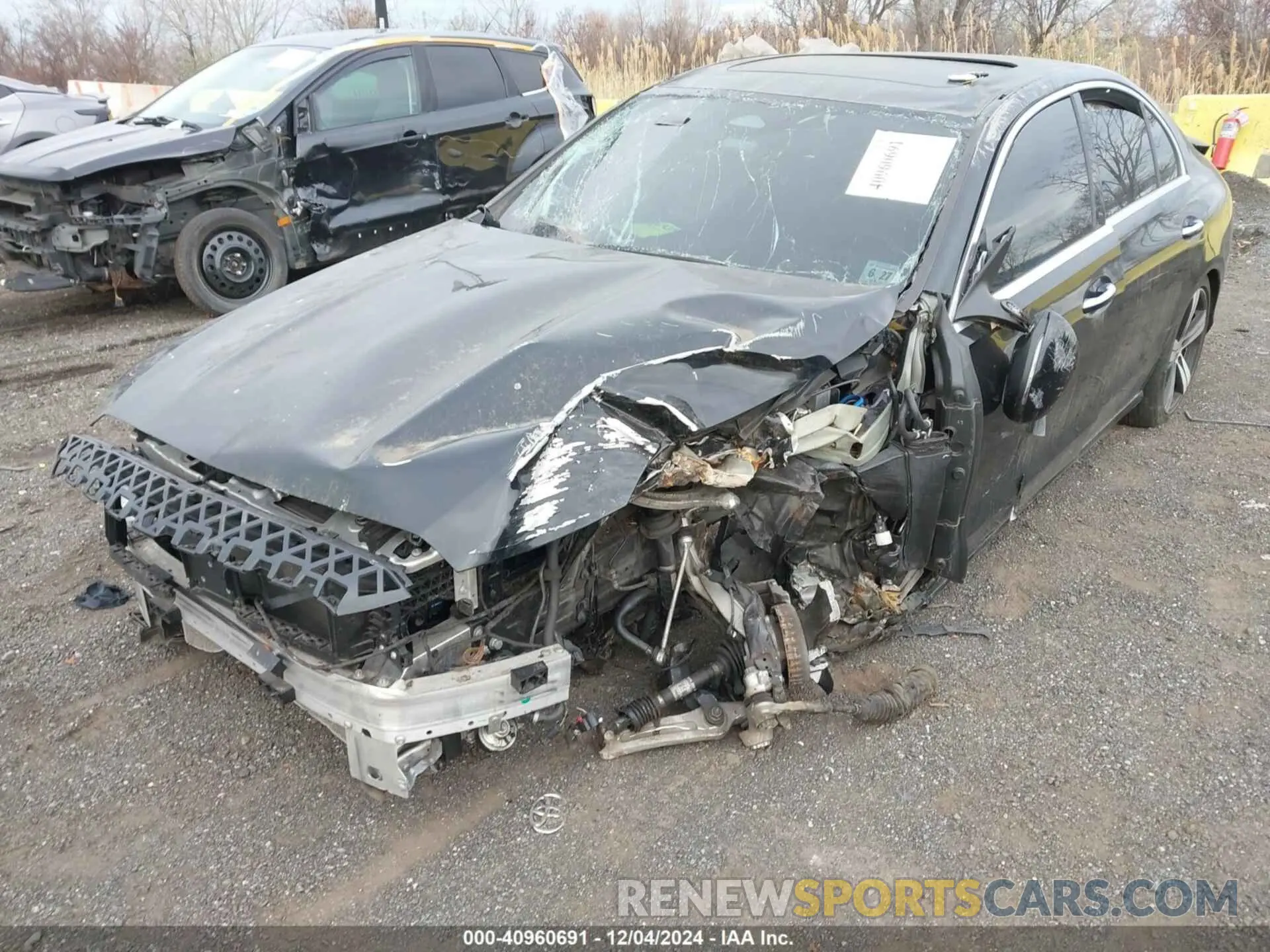 6 fotografías del automóvil dañado W1KAF4HB7NR035661 MERCEDES-BENZ C 300 2022