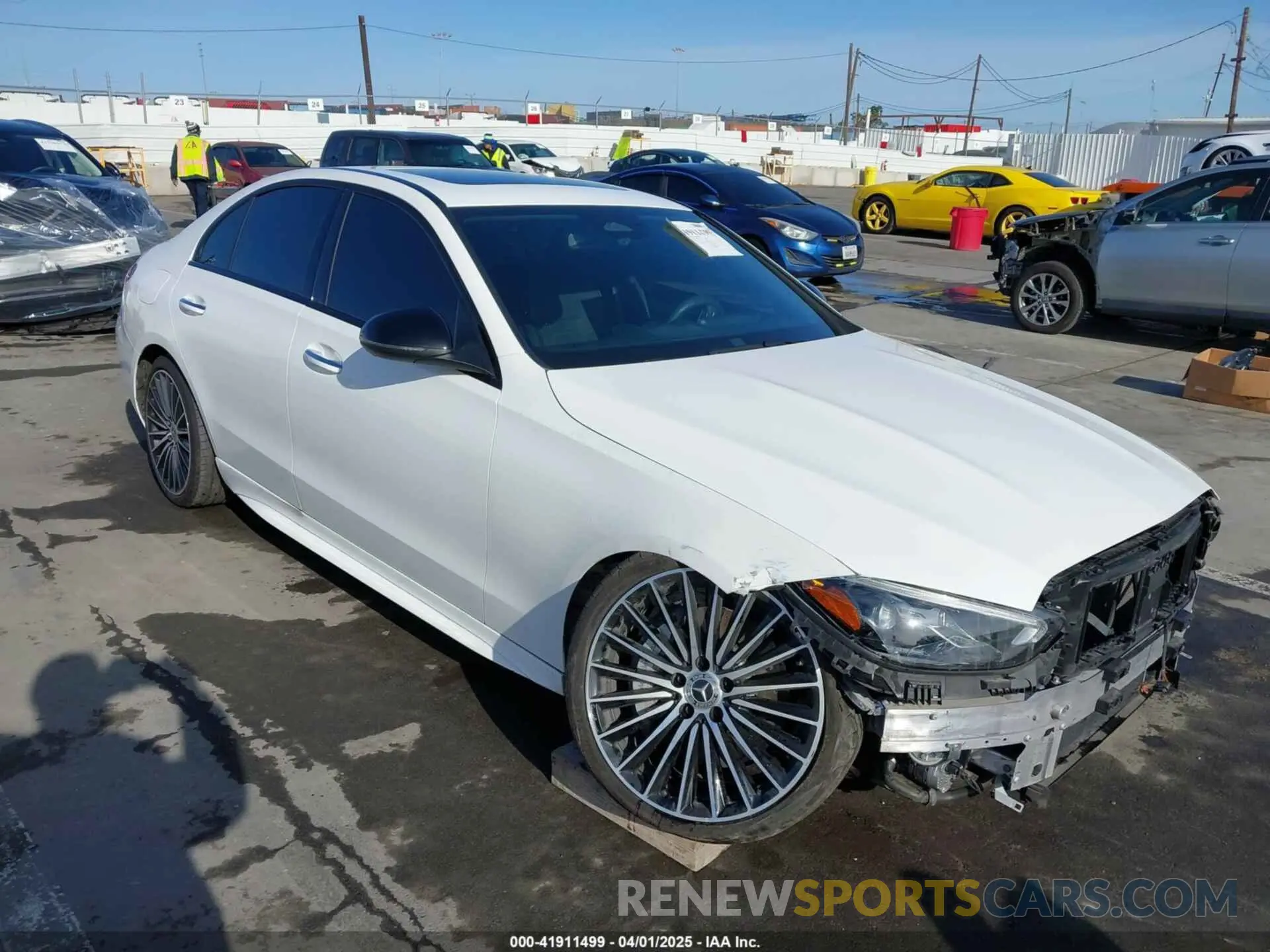 1 fotografías del automóvil dañado W1KAF4GB0PR105246 MERCEDES-BENZ C 300 2023