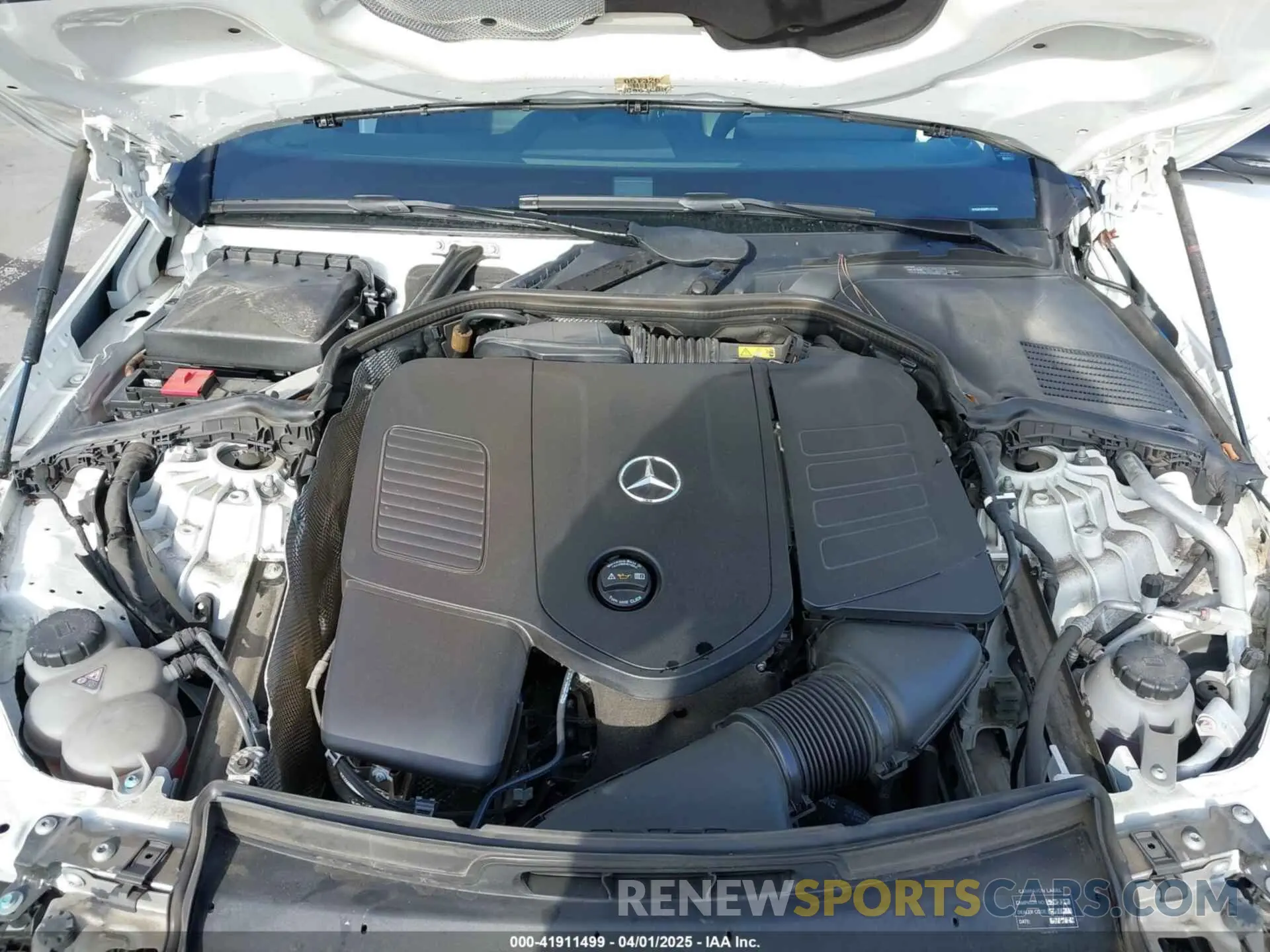 10 fotografías del automóvil dañado W1KAF4GB0PR105246 MERCEDES-BENZ C 300 2023