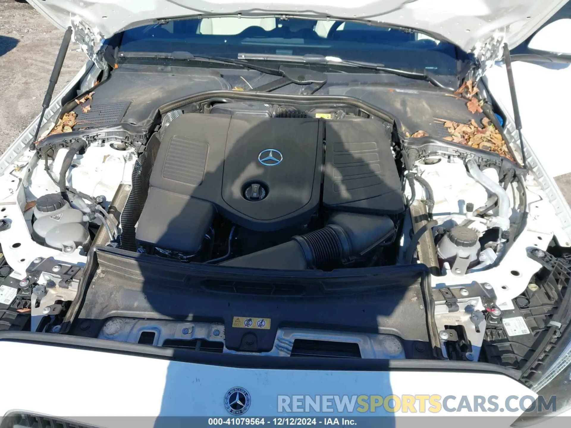 10 fotografías del automóvil dañado W1KAF4GB0PR147044 MERCEDES-BENZ C 300 2023