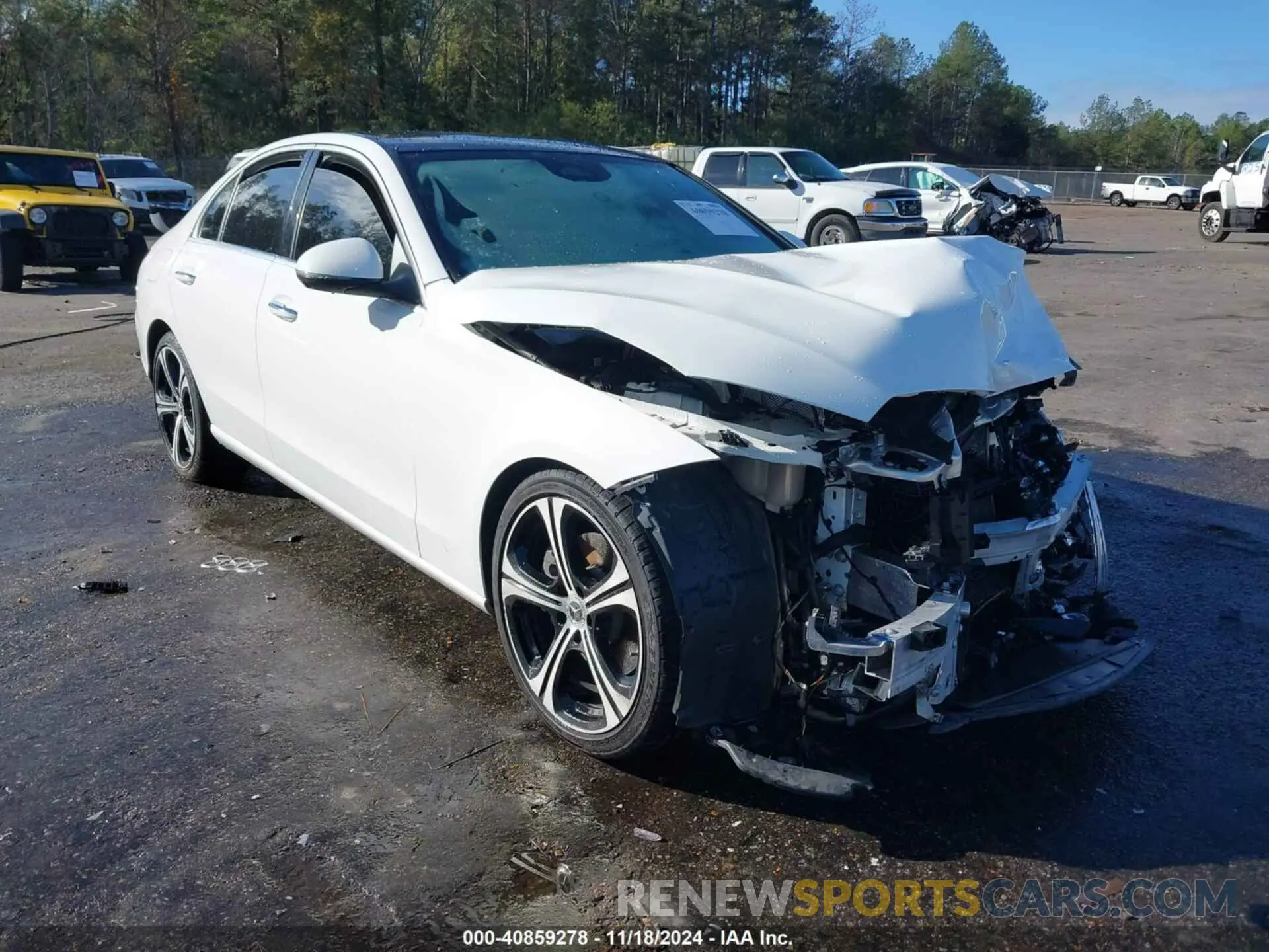 1 fotografías del automóvil dañado W1KAF4GB2PR069799 MERCEDES-BENZ C 300 2023