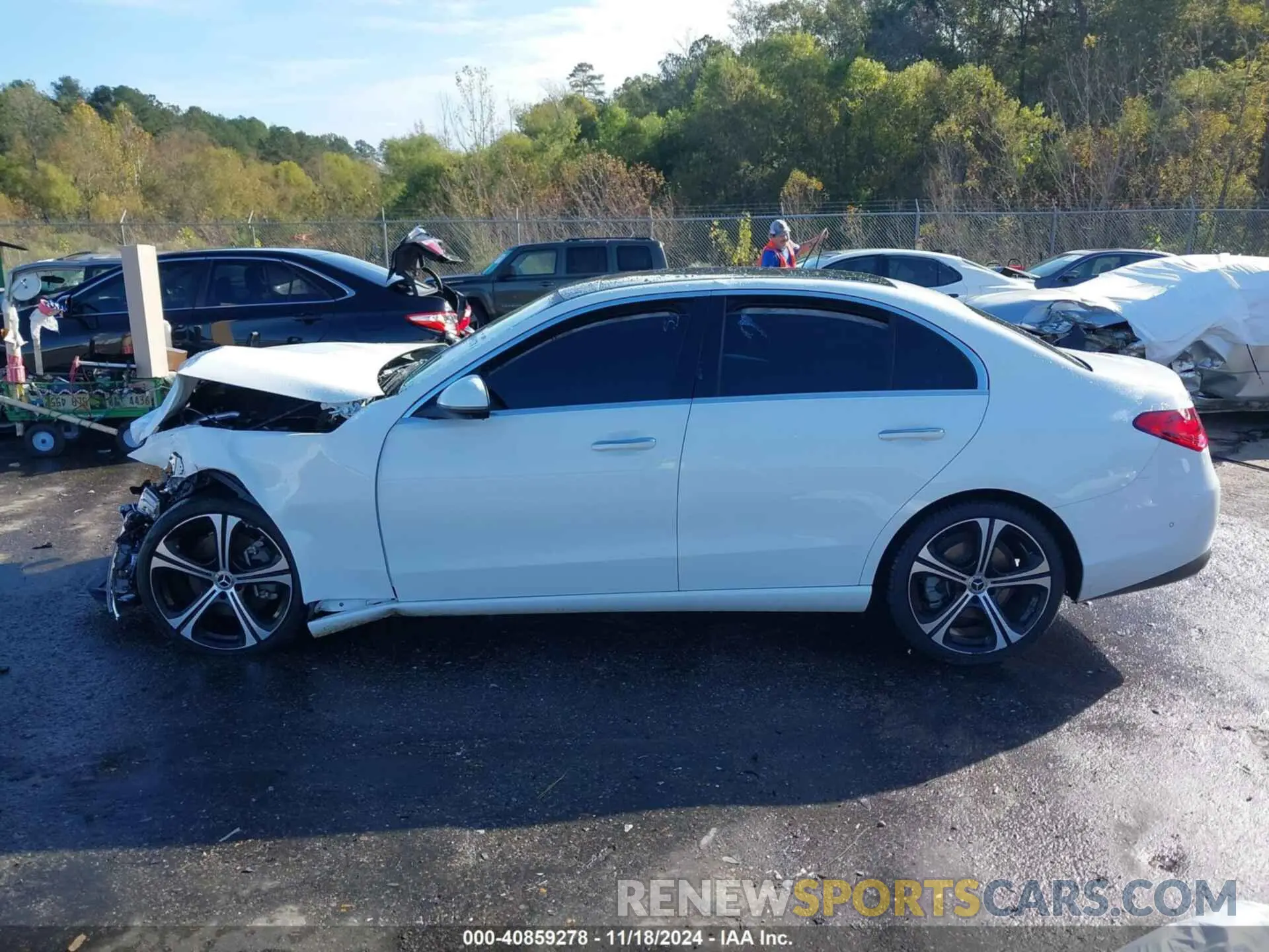 15 fotografías del automóvil dañado W1KAF4GB2PR069799 MERCEDES-BENZ C 300 2023