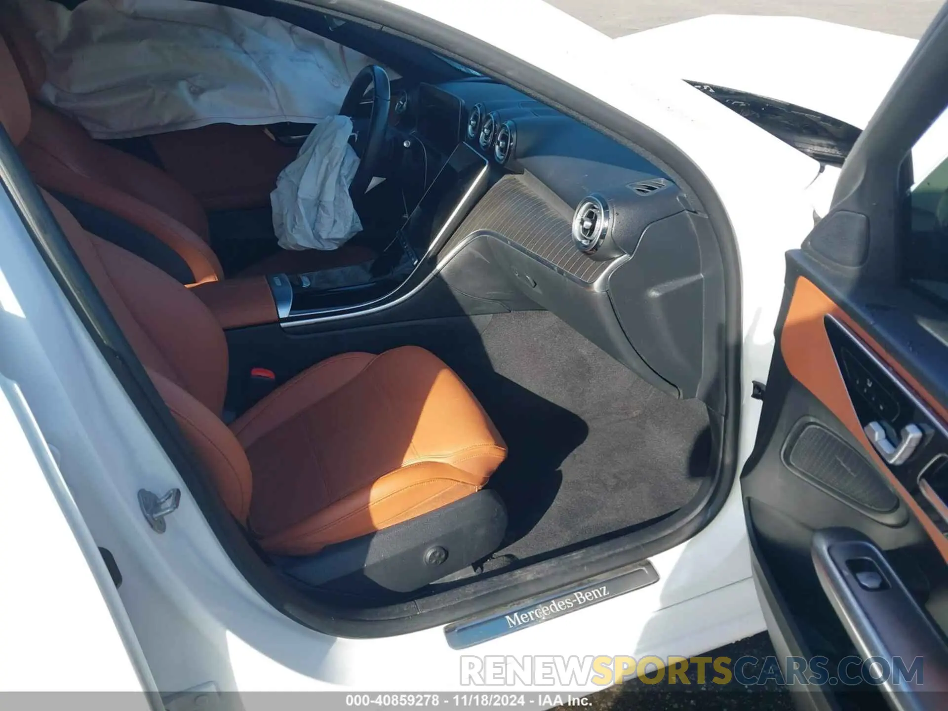 5 fotografías del automóvil dañado W1KAF4GB2PR069799 MERCEDES-BENZ C 300 2023