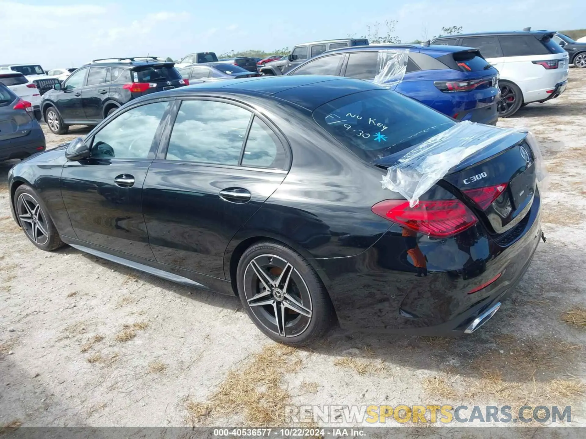 3 fotografías del automóvil dañado W1KAF4GB2PR107810 MERCEDES-BENZ C 300 2023