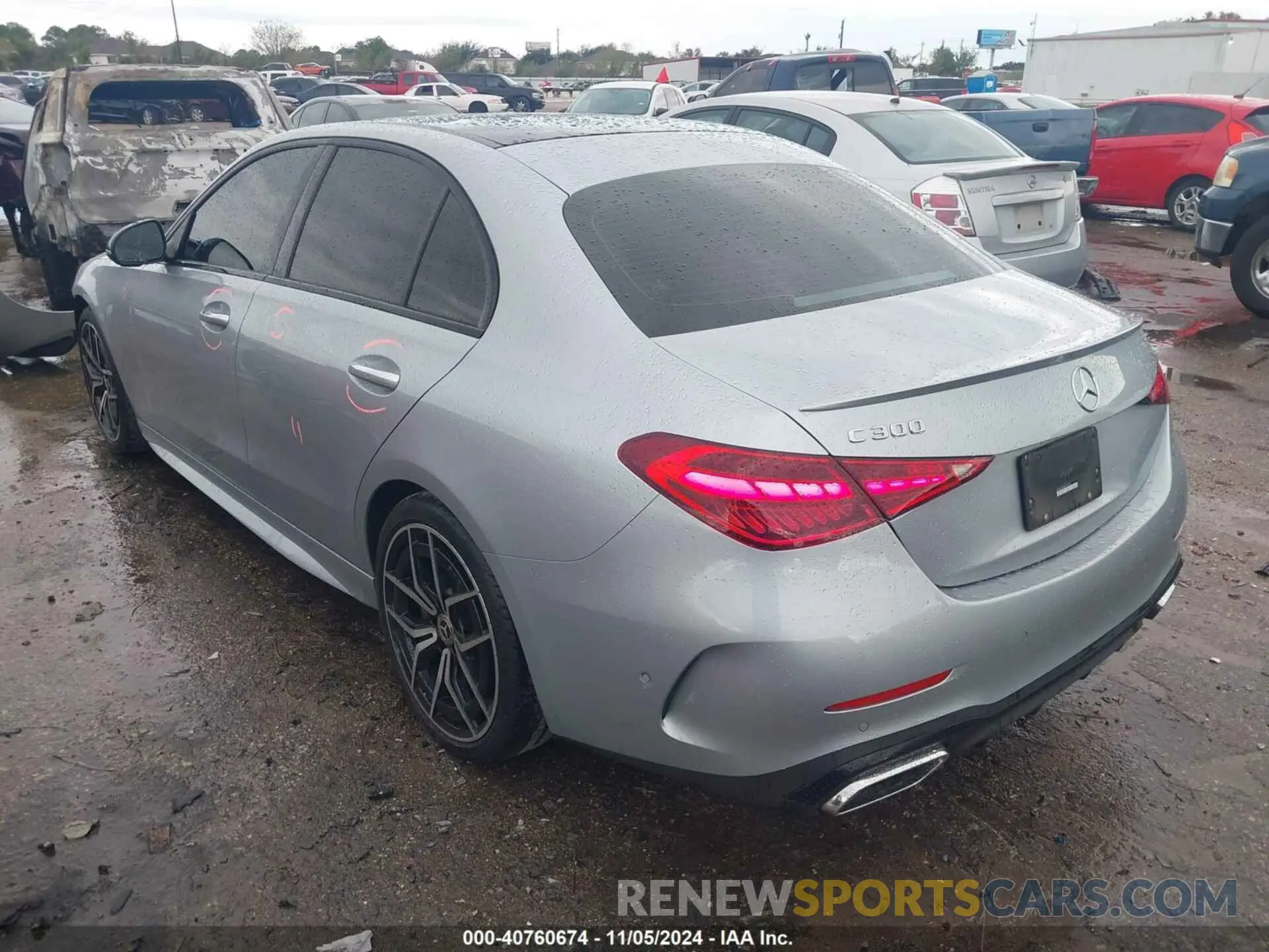 3 fotografías del automóvil dañado W1KAF4GB3PR147295 MERCEDES-BENZ C 300 2023