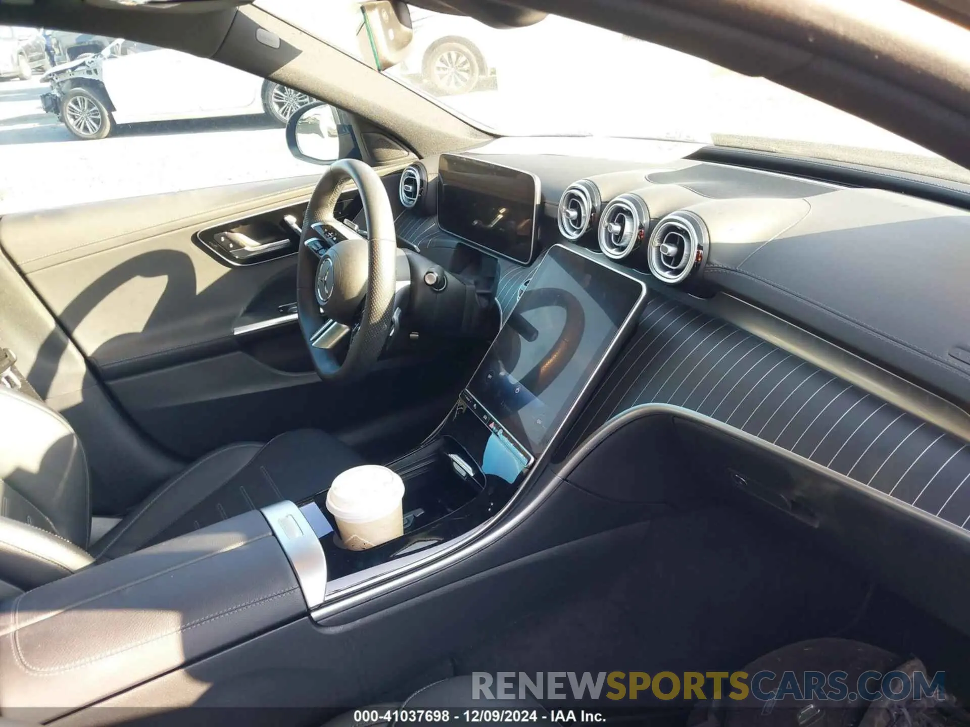 5 fotografías del automóvil dañado W1KAF4GB4PR102432 MERCEDES-BENZ C 300 2023