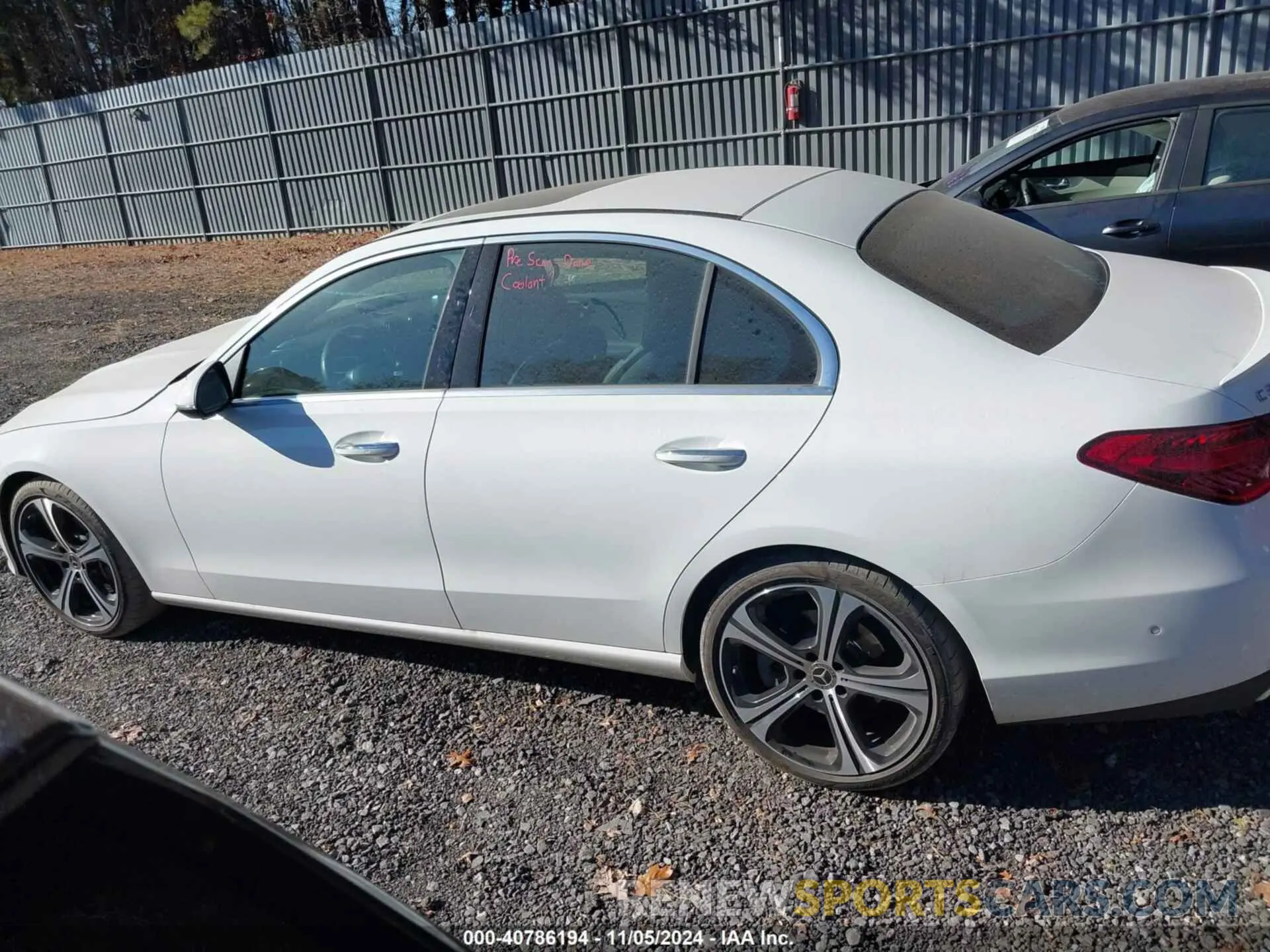14 fotografías del automóvil dañado W1KAF4GB4PR136144 MERCEDES-BENZ C 300 2023