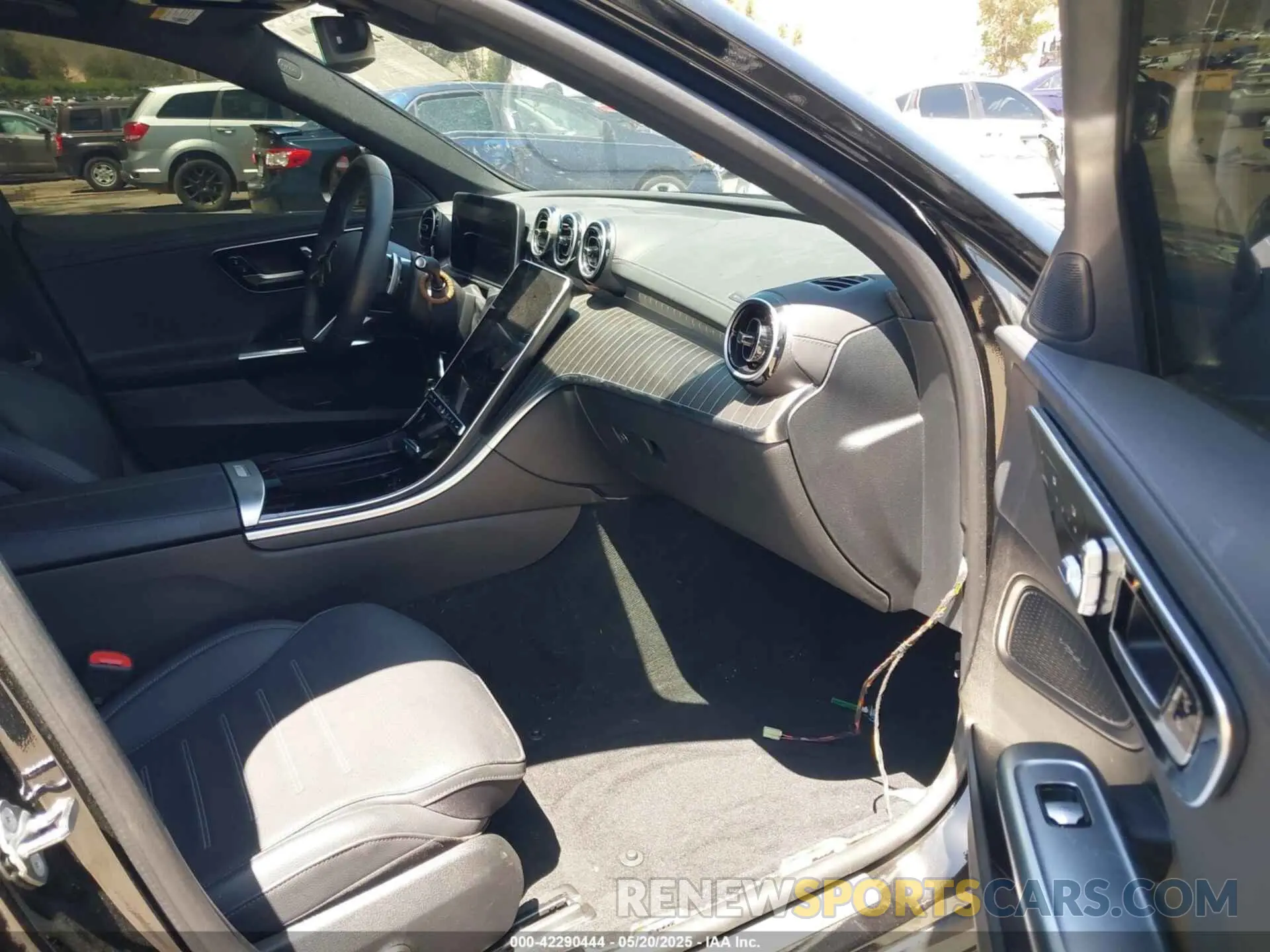 5 fotografías del automóvil dañado W1KAF4GB7PR154699 MERCEDES-BENZ C 300 2023